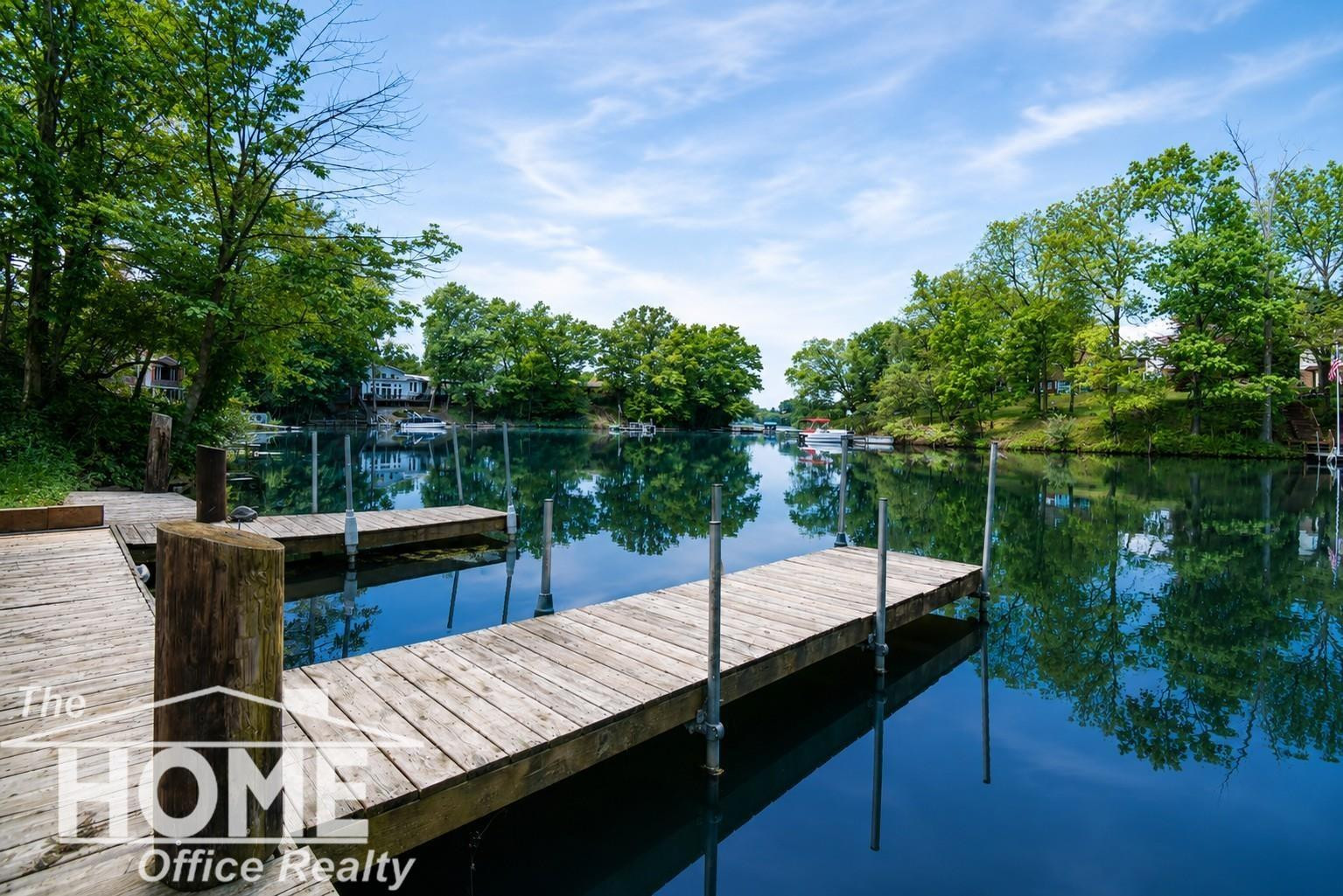 1910 Lake Court, Owosso, MI 48867 — Photo 2