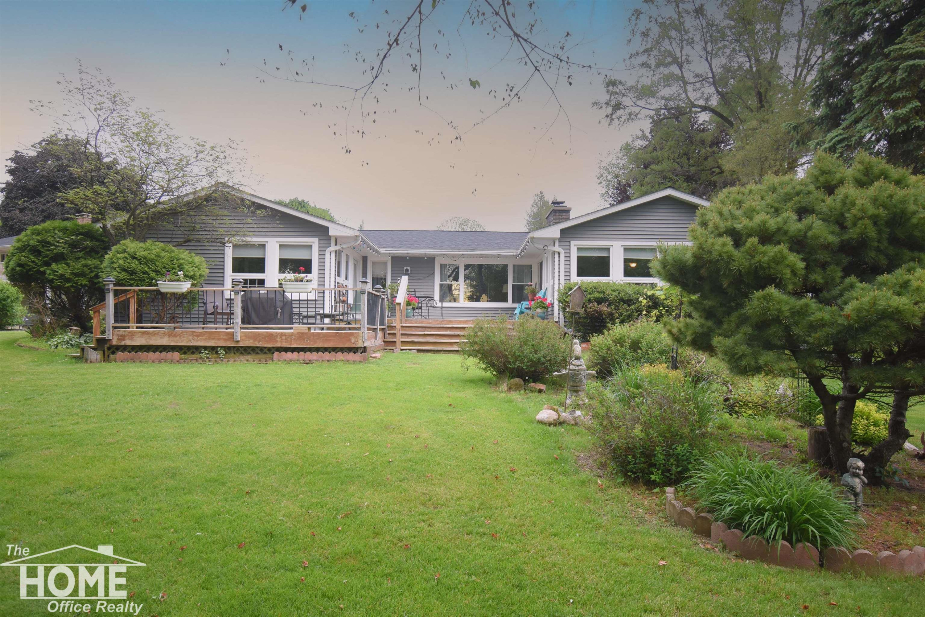 1910 Lake Court, Owosso, MI 48867 — Photo 4