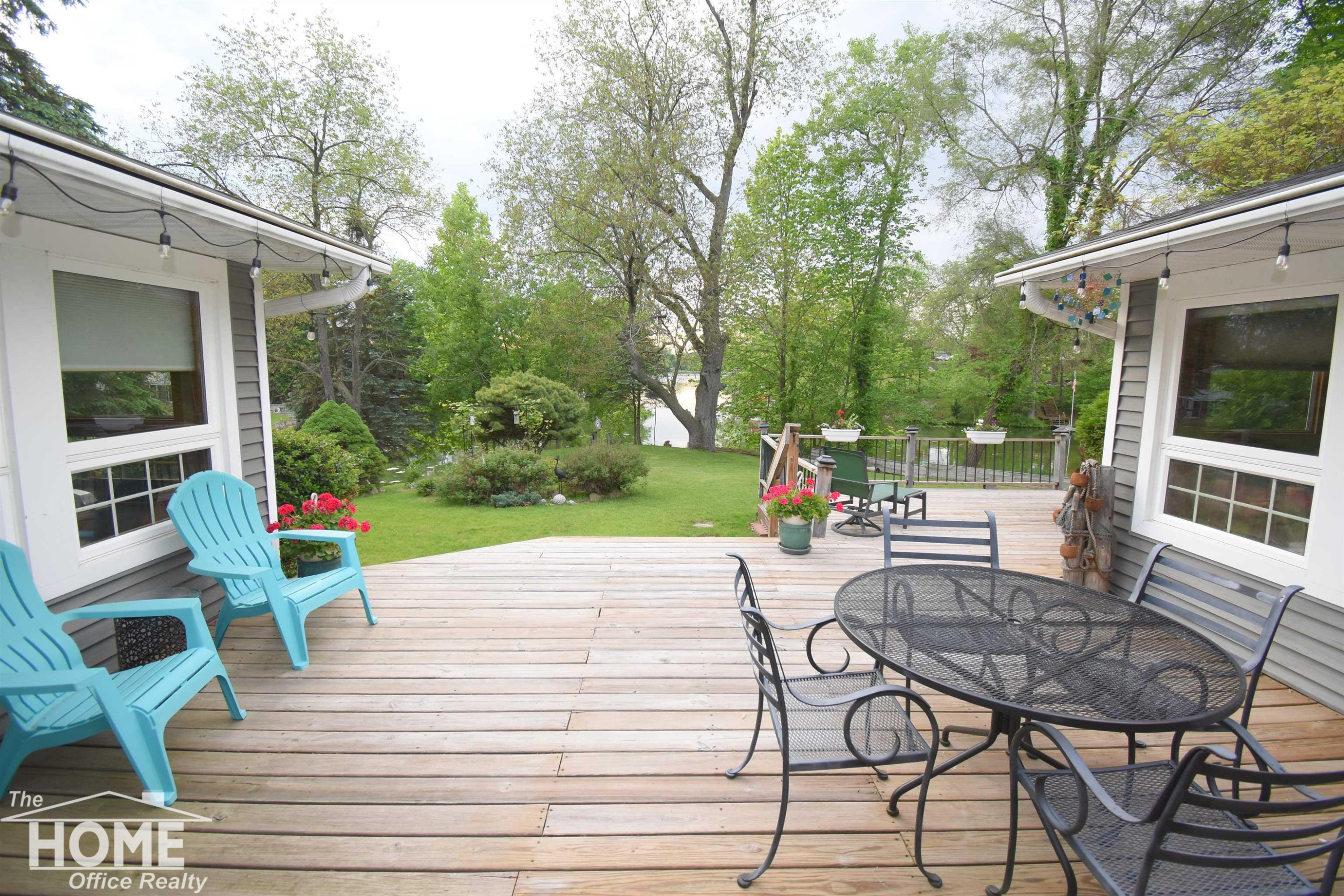 1910 Lake Court, Owosso, MI 48867 — Photo 7
