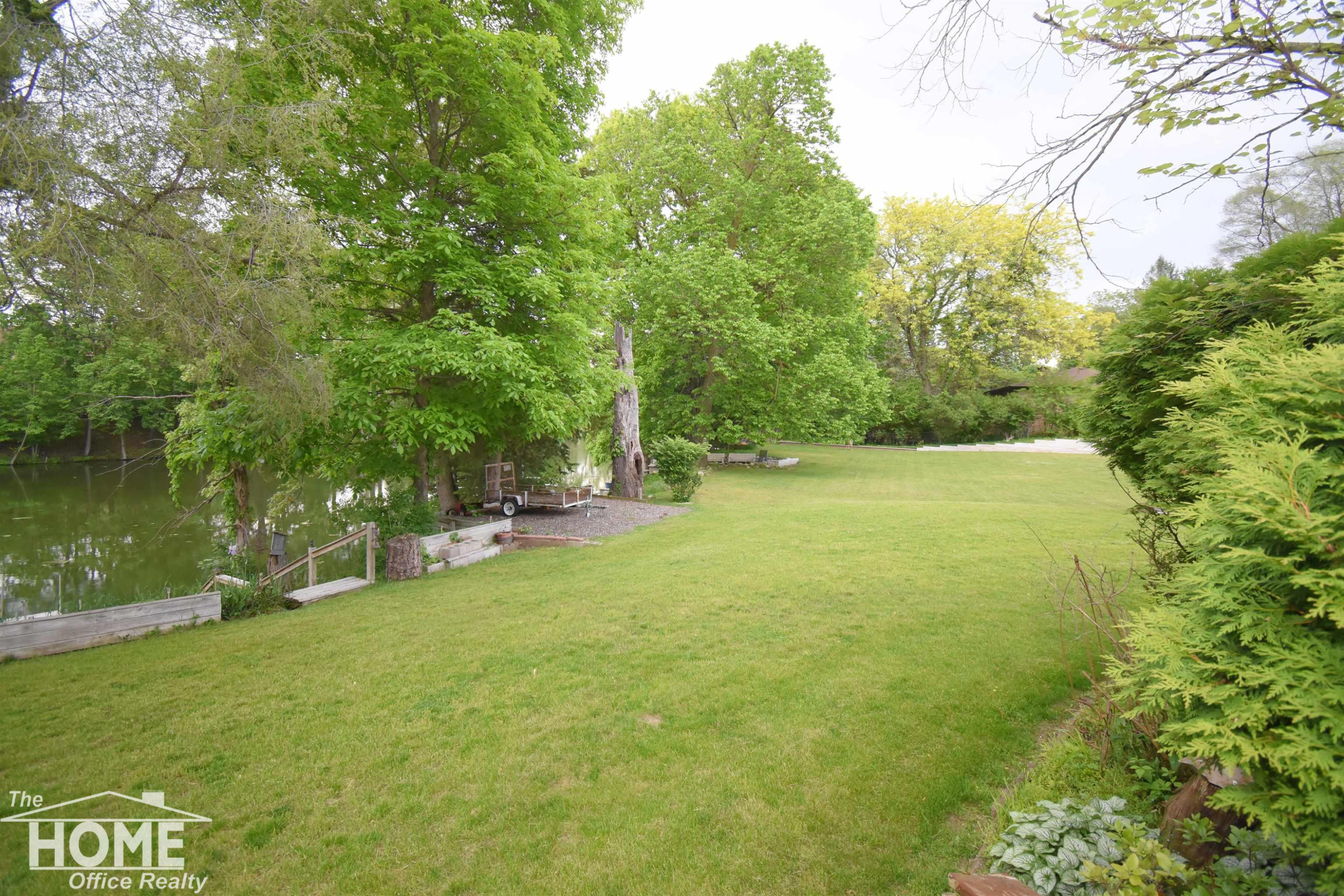 1910 Lake Court, Owosso, MI 48867 — Photo 26