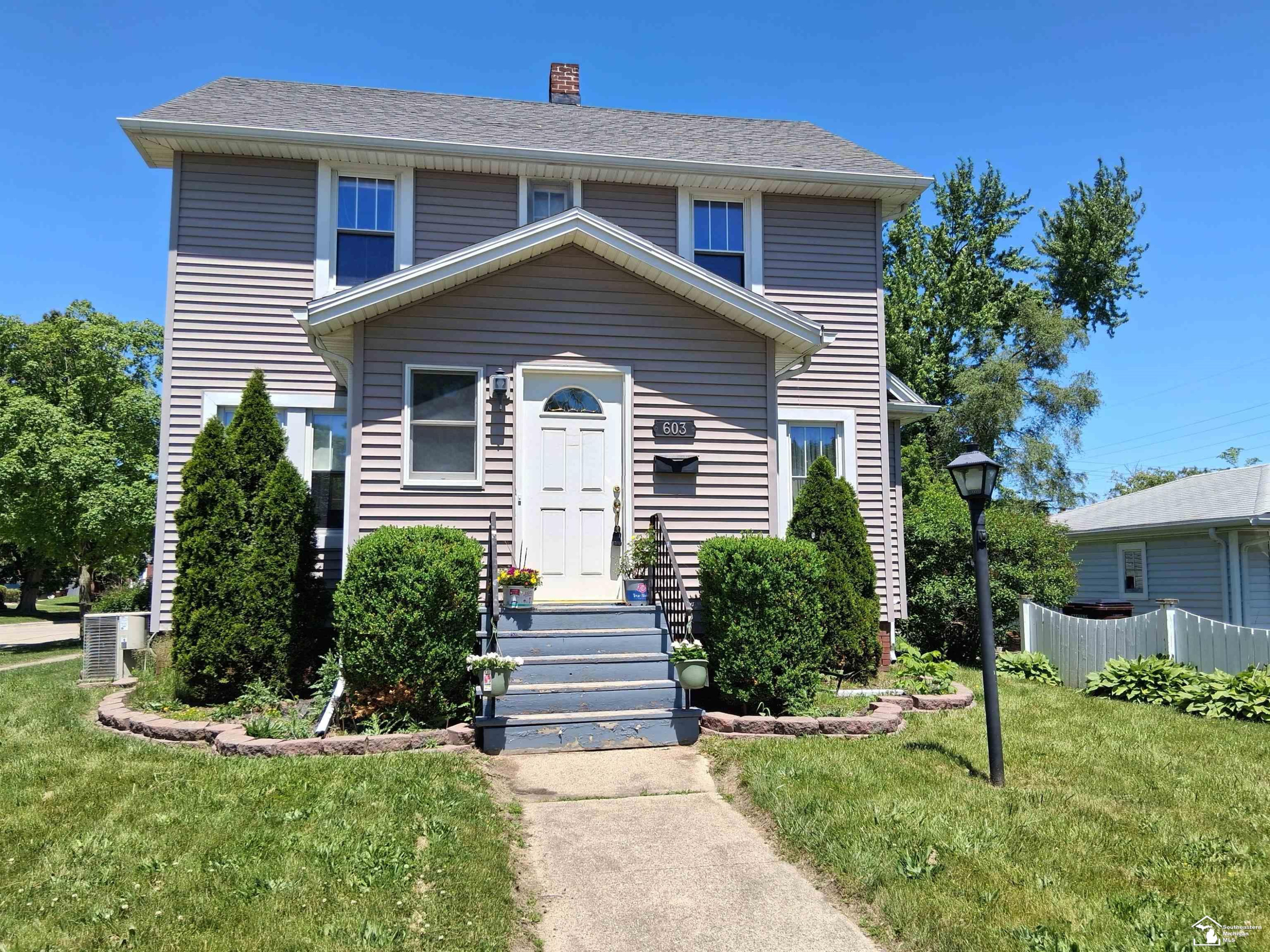 603 Scottwood Avenue, Monroe, MI 48162