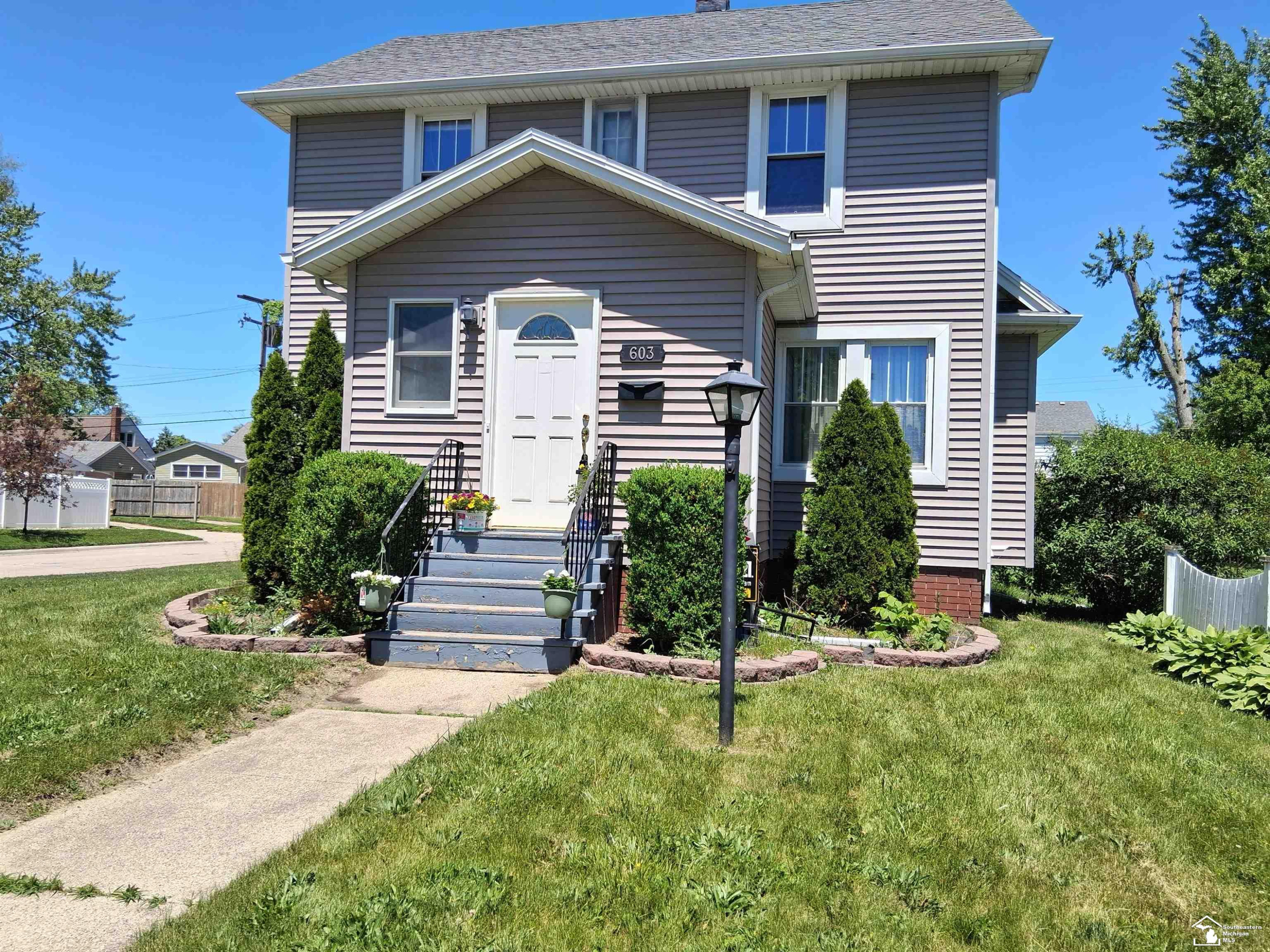 603 Scottwood Avenue, Monroe, MI 48162 — Photo 2