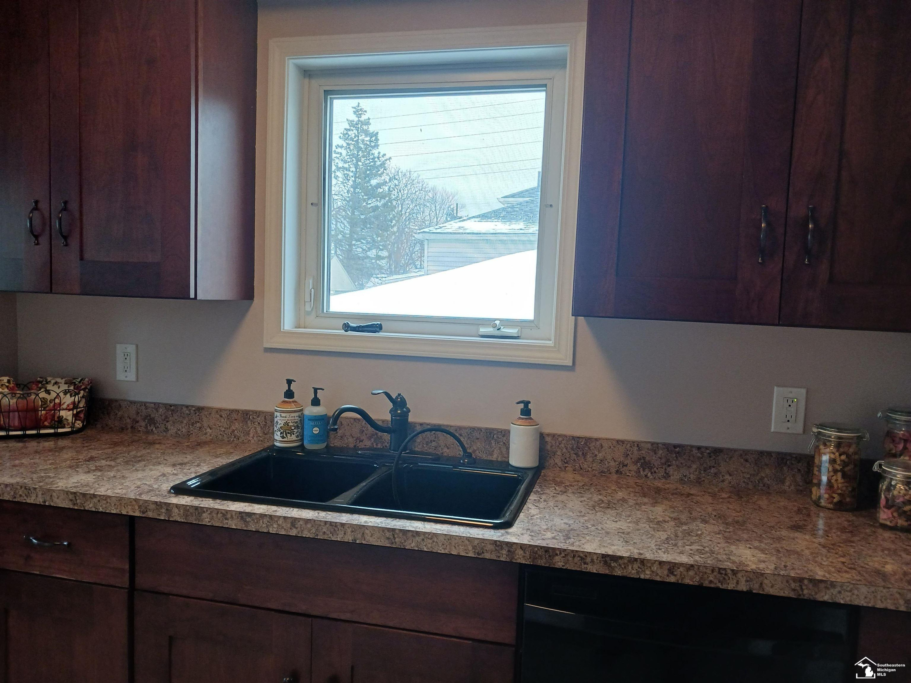 603 Scottwood Avenue, Monroe, MI 48162 — Photo 16