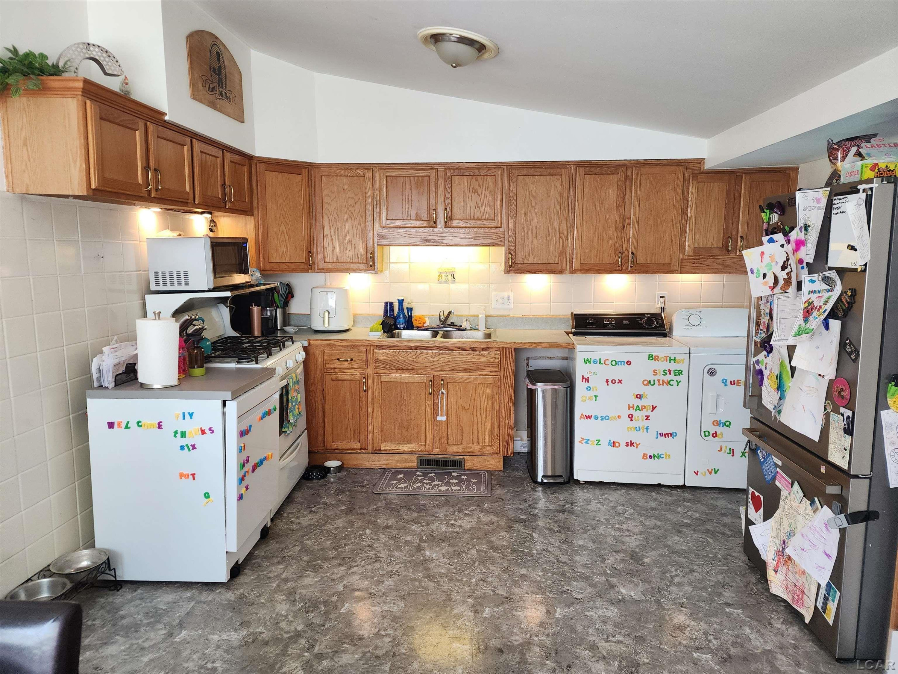 2380 Linden Drive, Adrian, MI 49221 — Photo 7