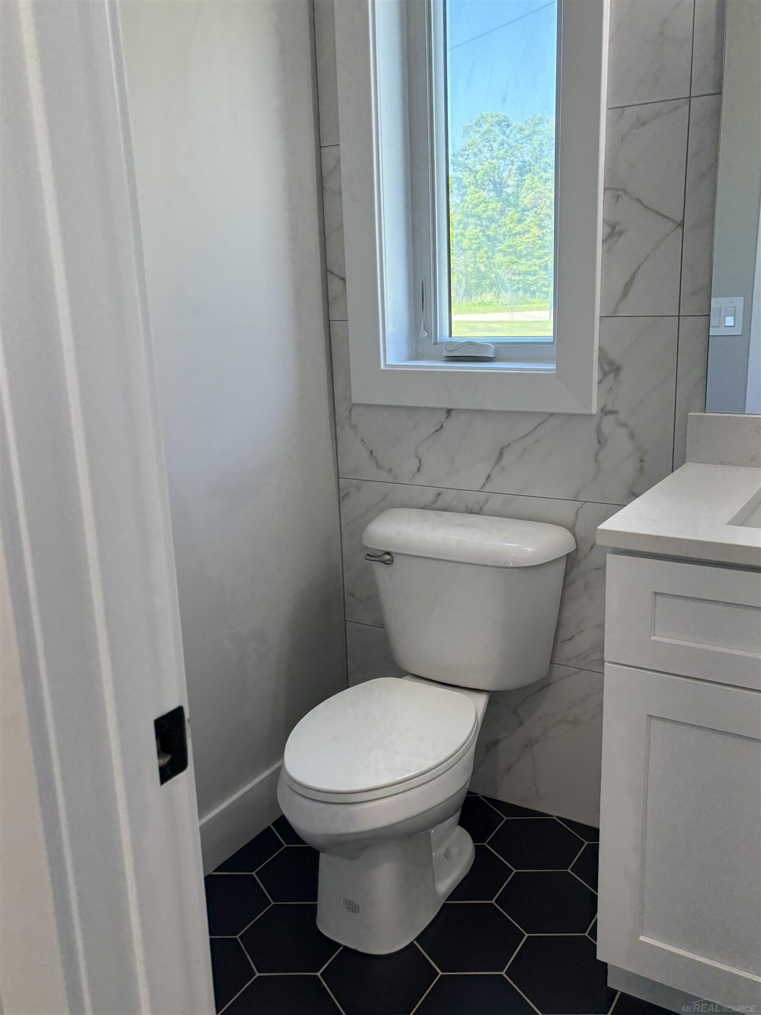 10505 Excalibur Drive, Shelby Twp, MI 48315 — Photo 16