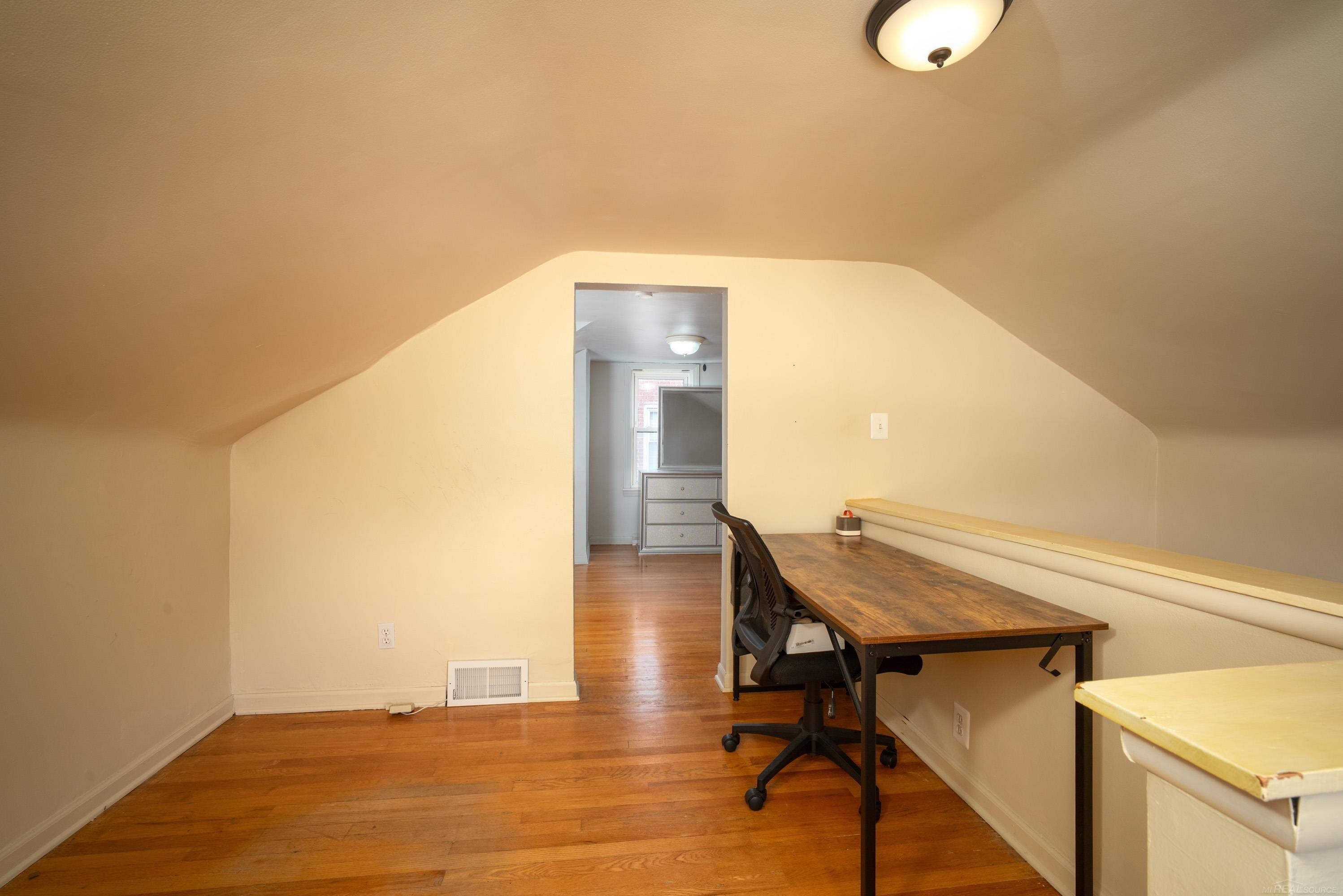 15214 Nehls Avenue, Eastpointe, MI 48021 — Photo 15