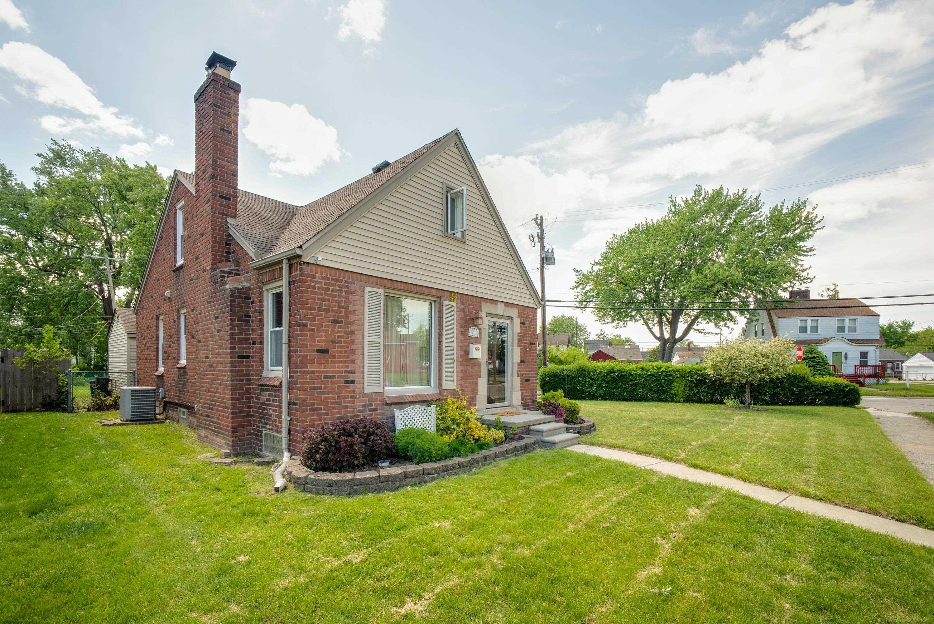 15214 Nehls Avenue, Eastpointe, MI 48021 — Photo 27