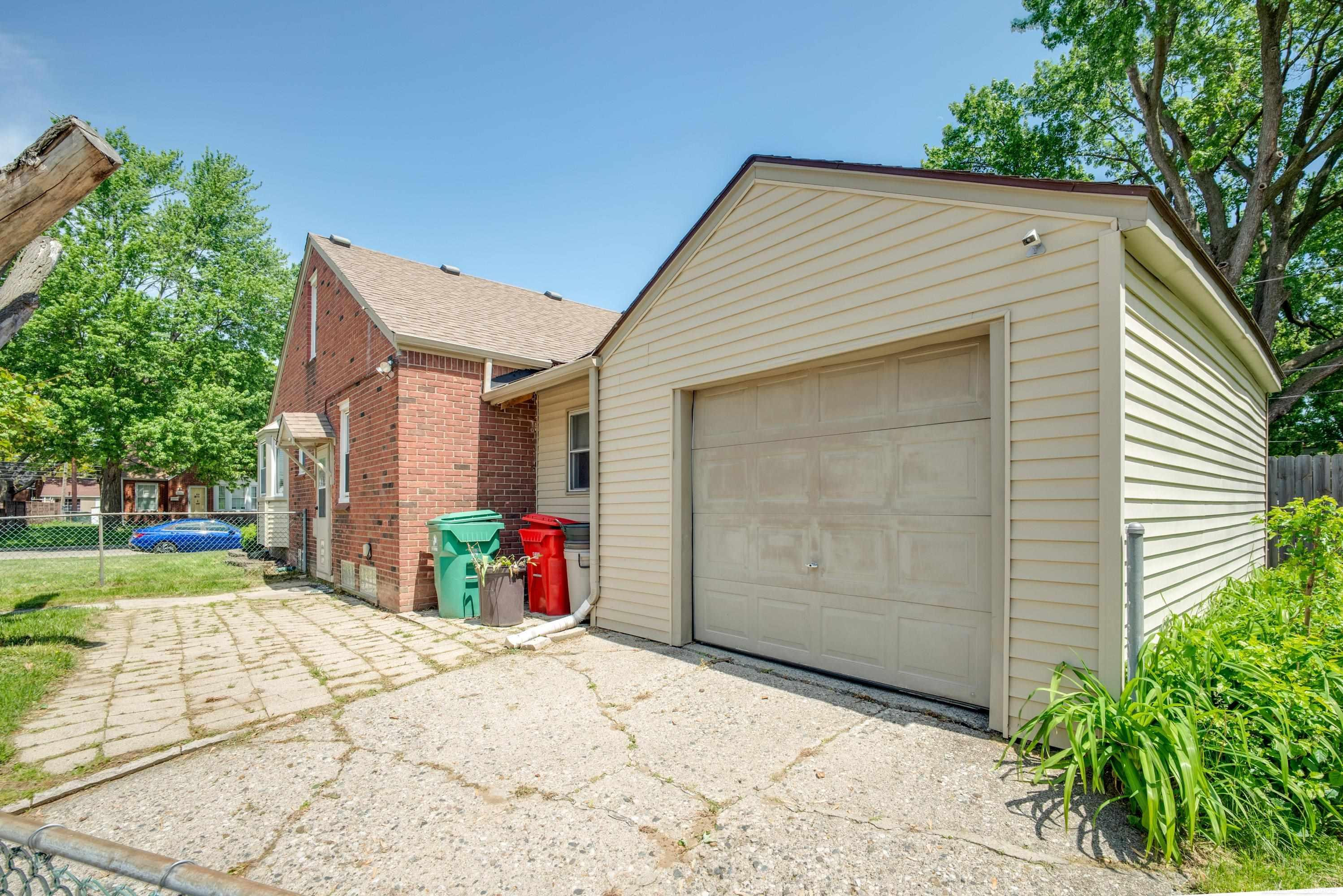 15214 Nehls Avenue, Eastpointe, MI 48021 — Photo 29