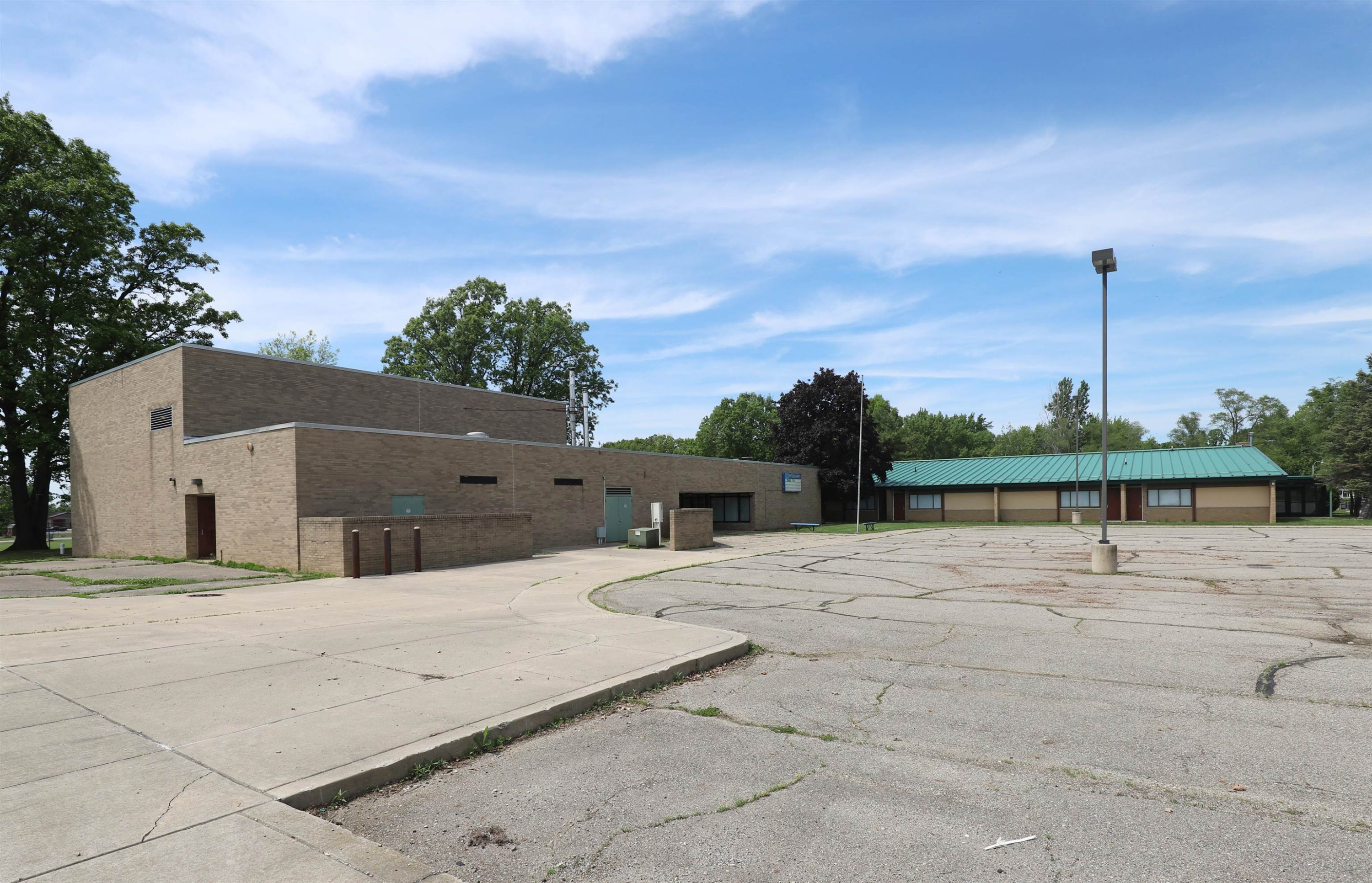 900 Oak Street, MI 48449 — Photo 2