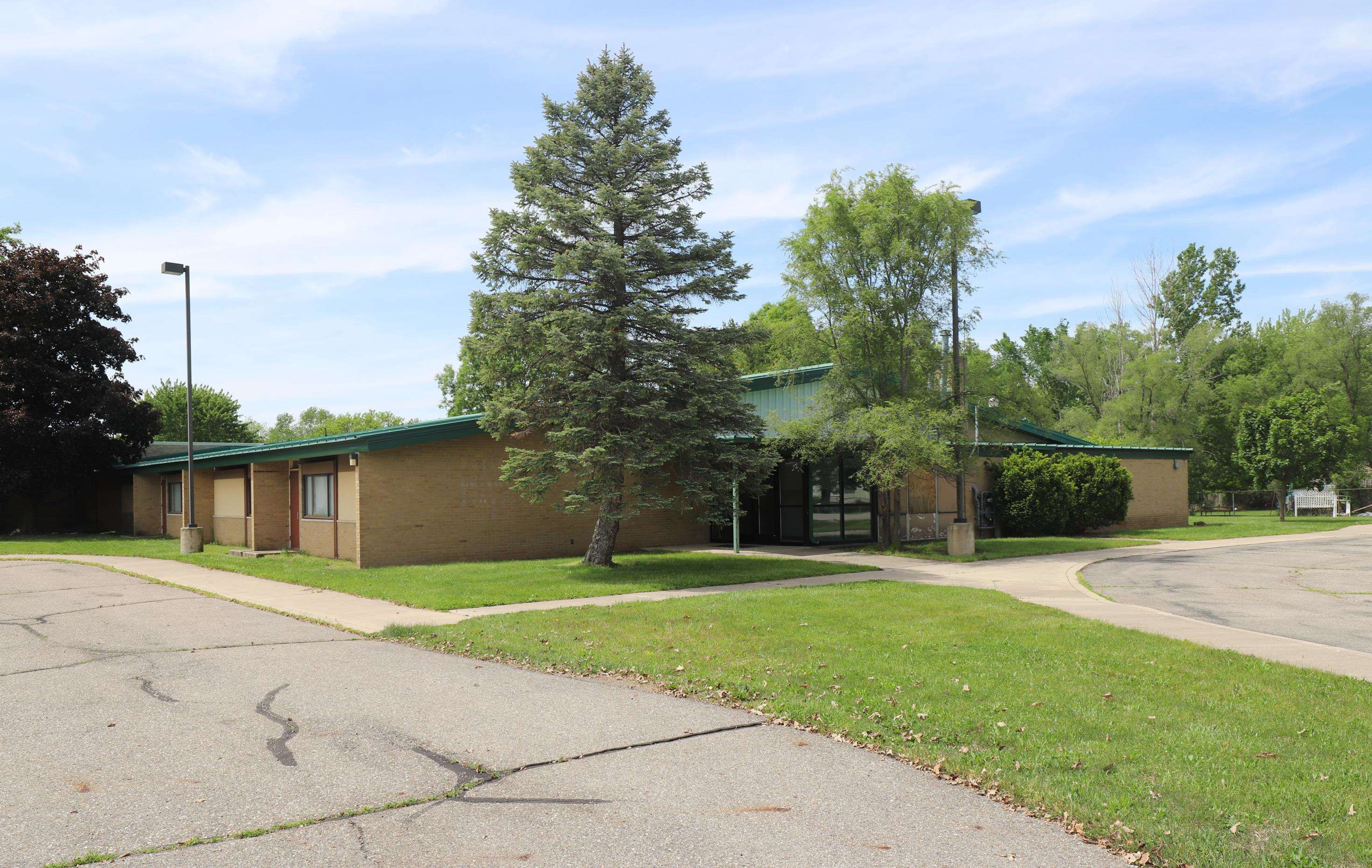 900 Oak Street, MI 48449 — Photo 6