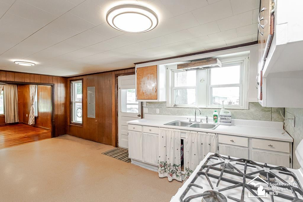 13838 Bayside Drive, Monroe, MI 48161 — Photo 21