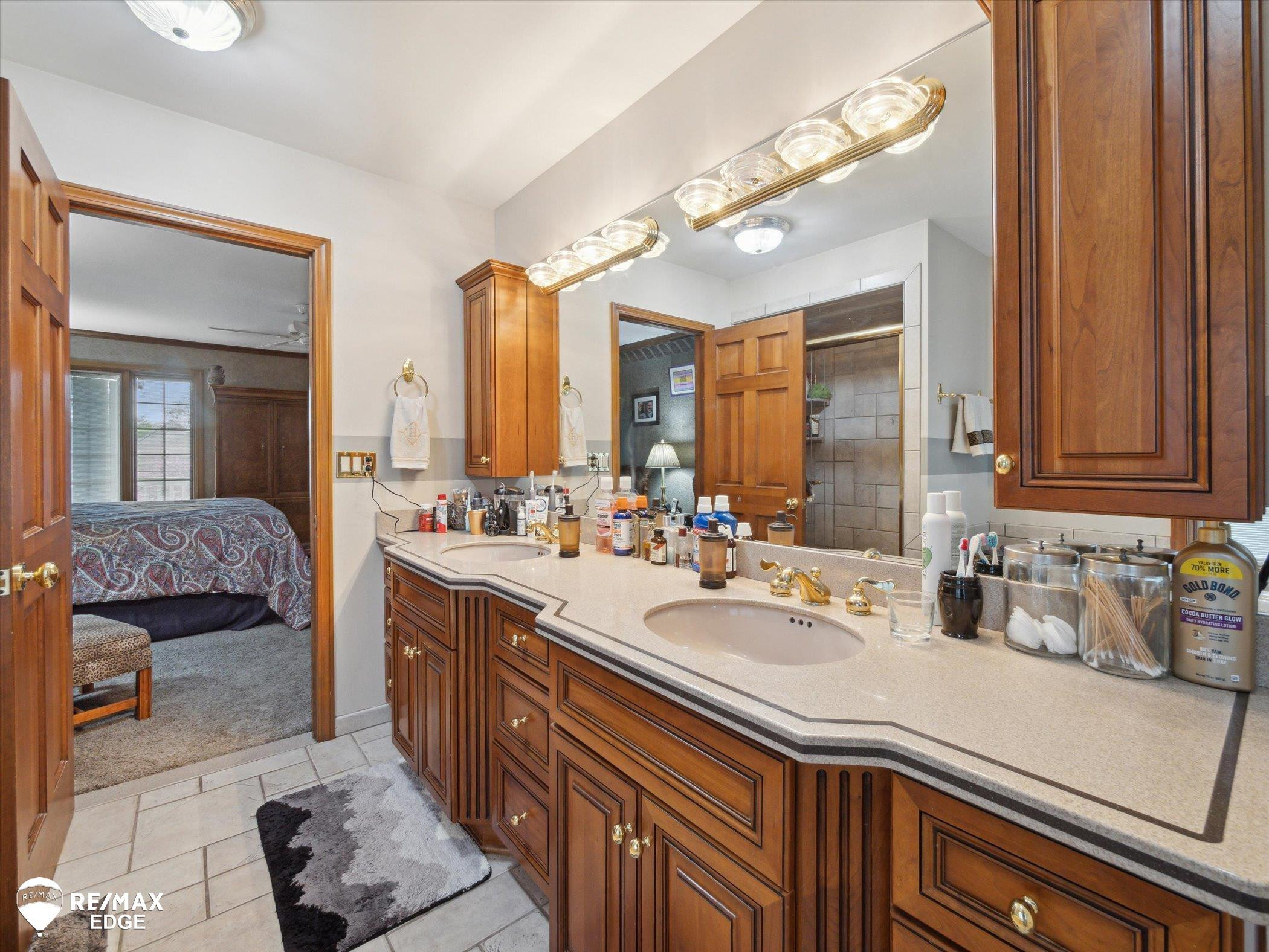 9705 Burning Tree Drive, Grand Blanc, MI 48439 — Photo 32