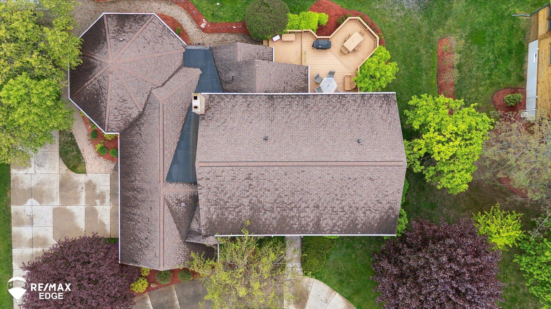 9705 Burning Tree Drive, Grand Blanc, MI 48439 — Photo 54
