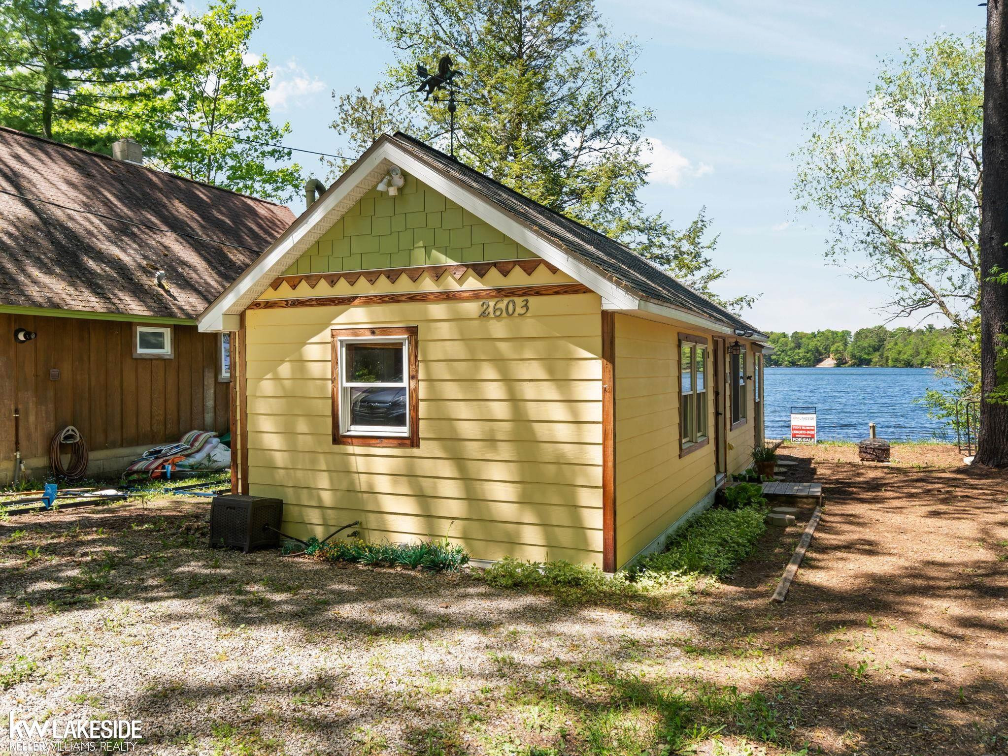 2603 Crescent Shores Drive, Traverse City, MI 49685