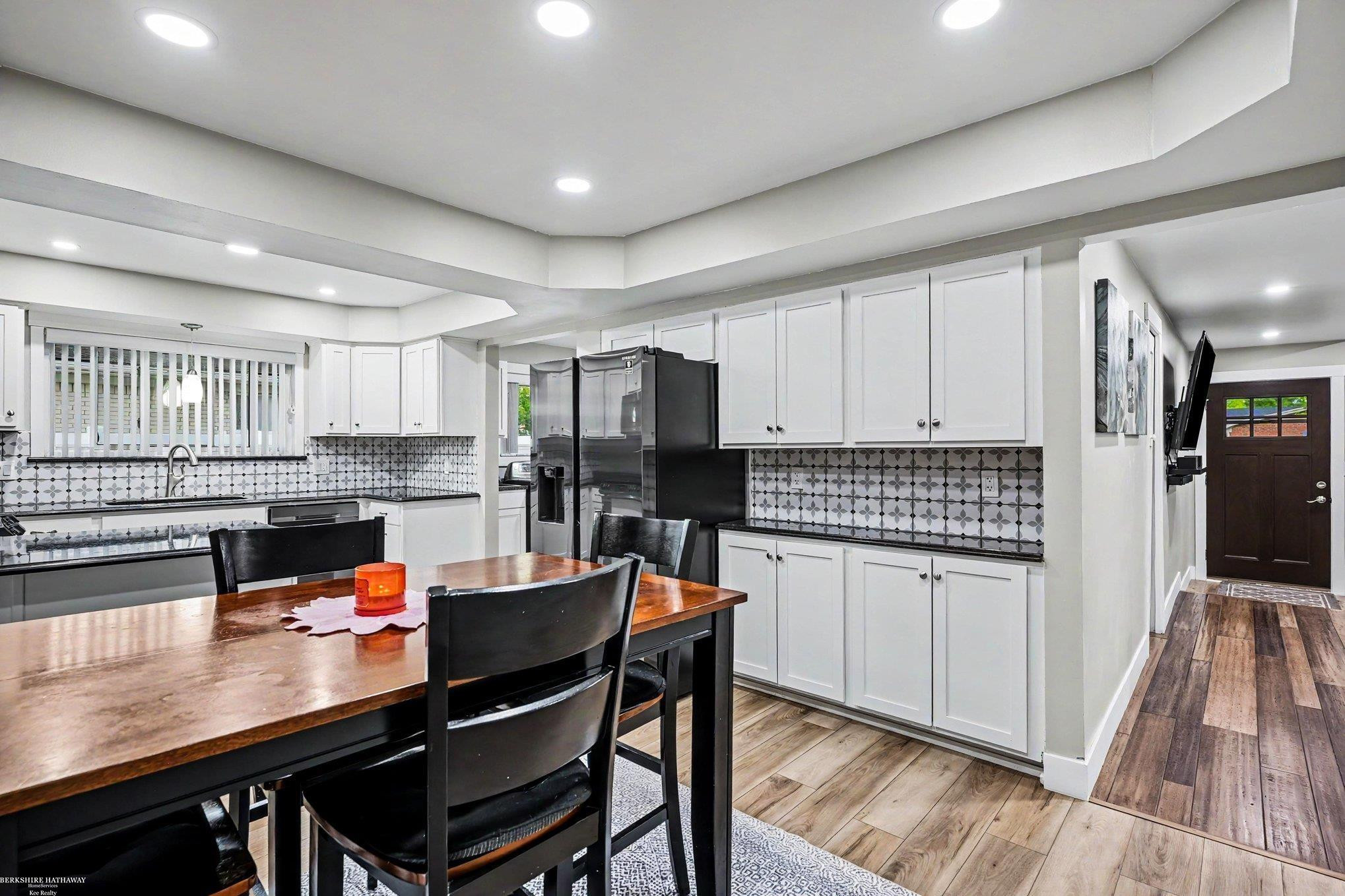 35357 Bobcean Road, Clinton Twp, MI 48035 — Photo 5