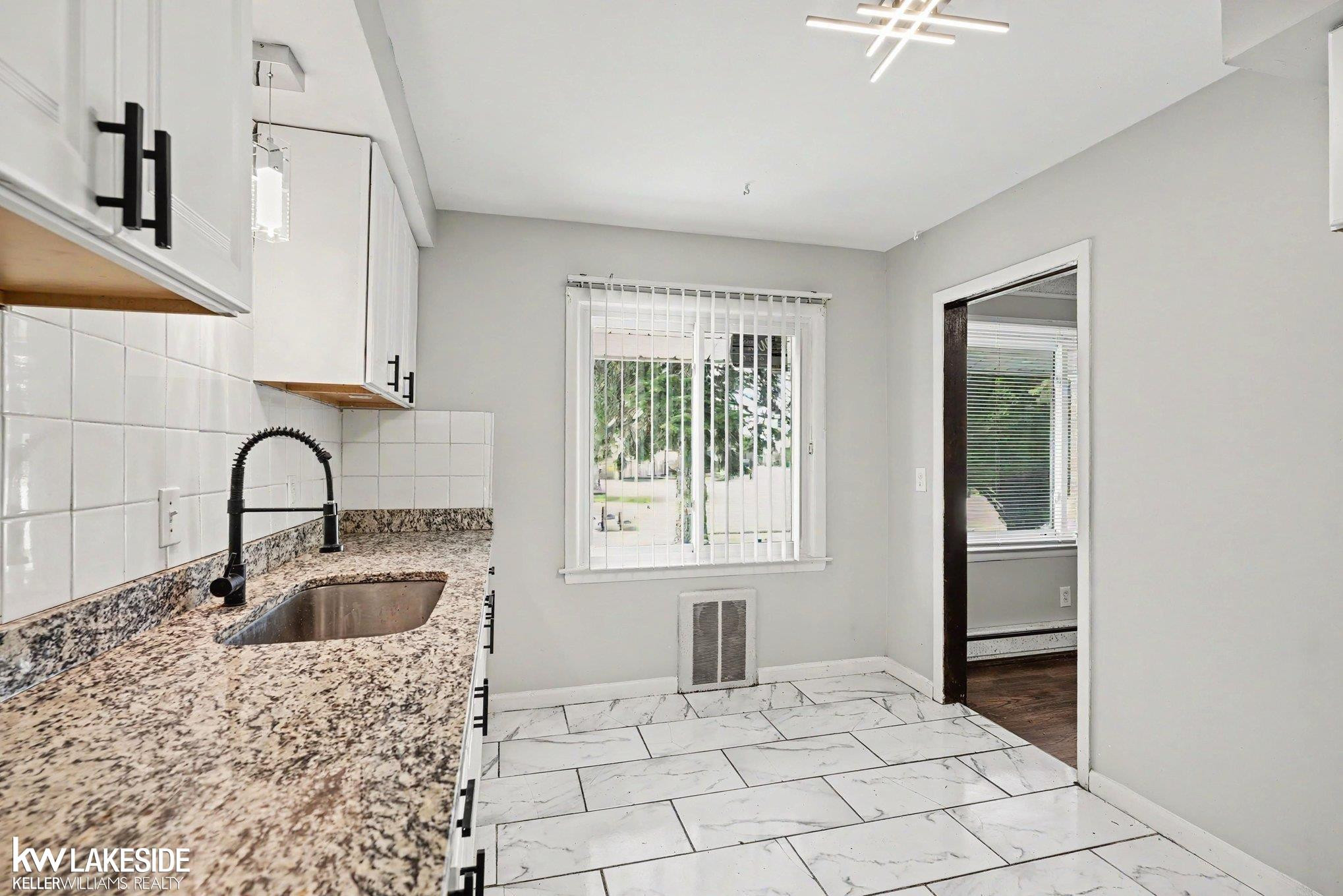 245 N Broadway Street, Mount Clemens, MI 48043 — Photo 6
