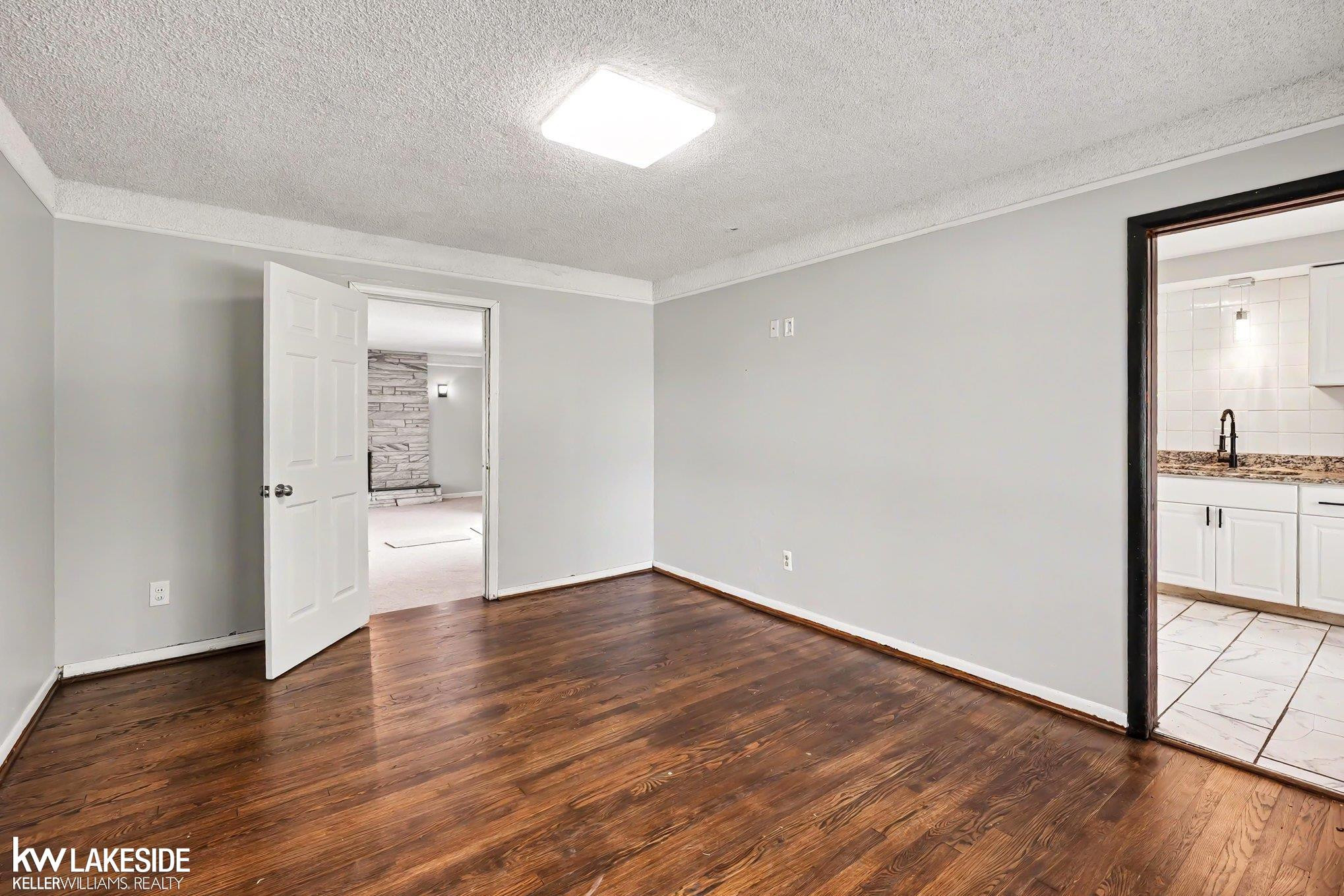 245 N Broadway Street, Mount Clemens, MI 48043 — Photo 8