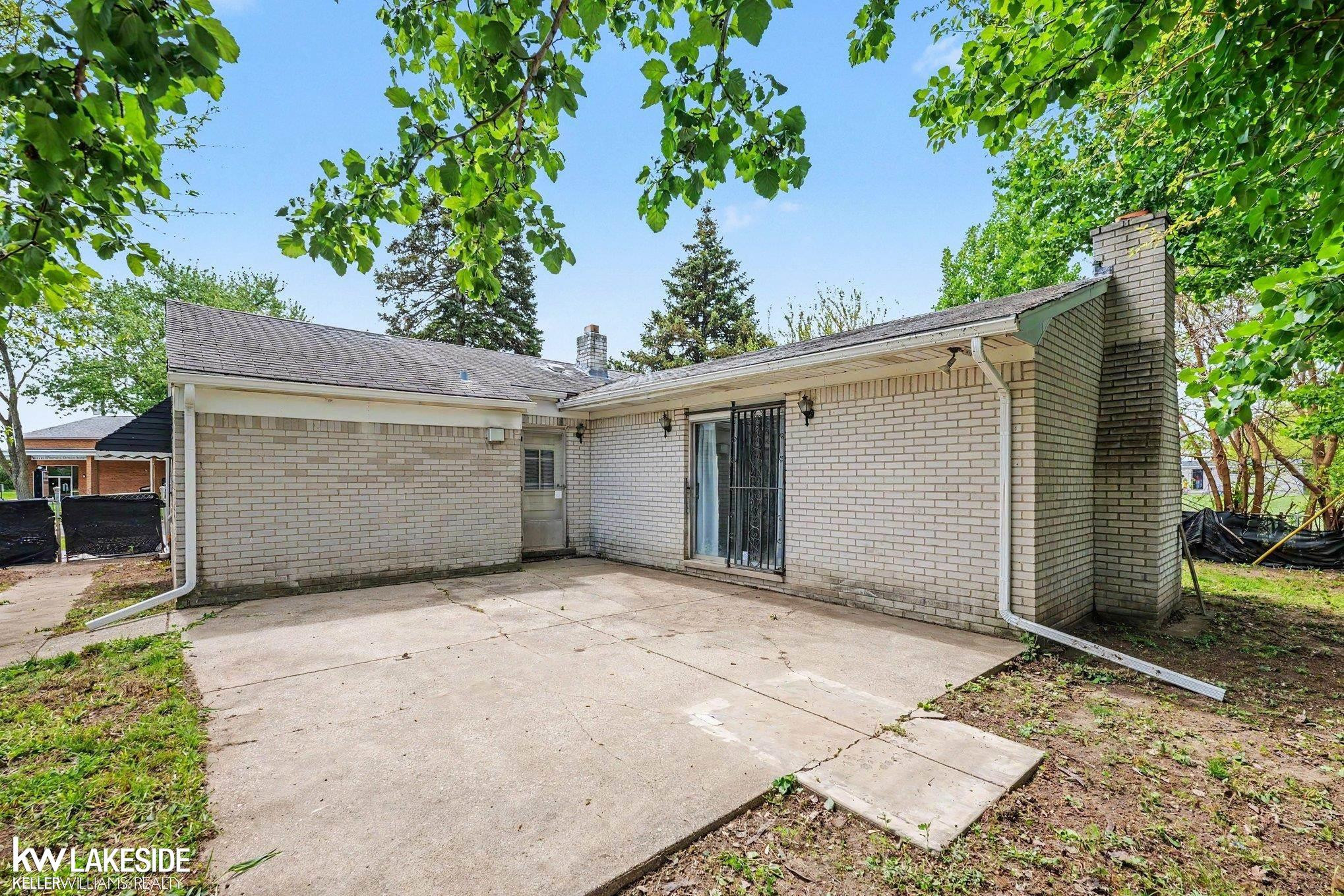 245 N Broadway Street, Mount Clemens, MI 48043 — Photo 16