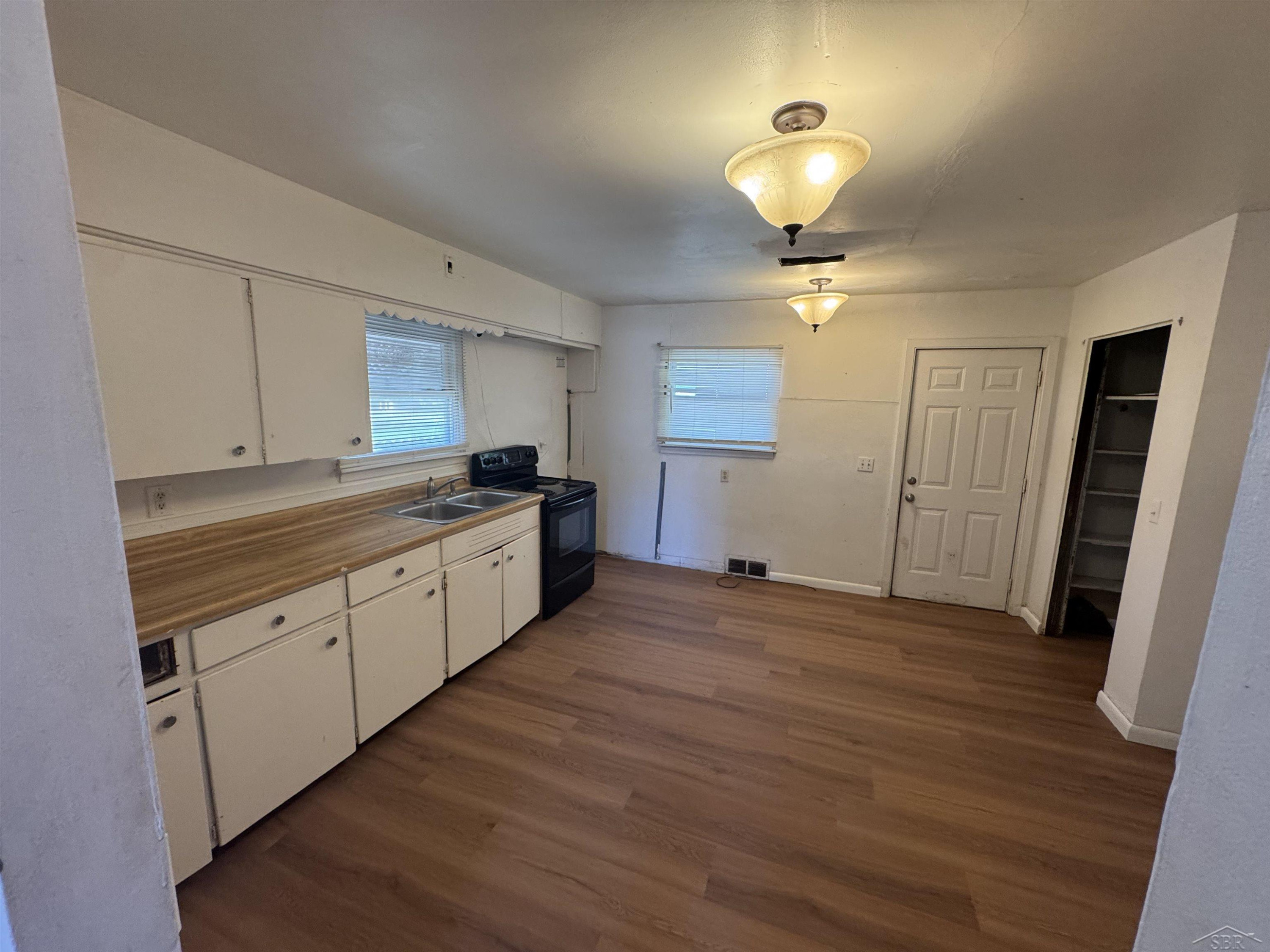 4015 Hess Avenue, Saginaw, MI 48601 — Photo 13