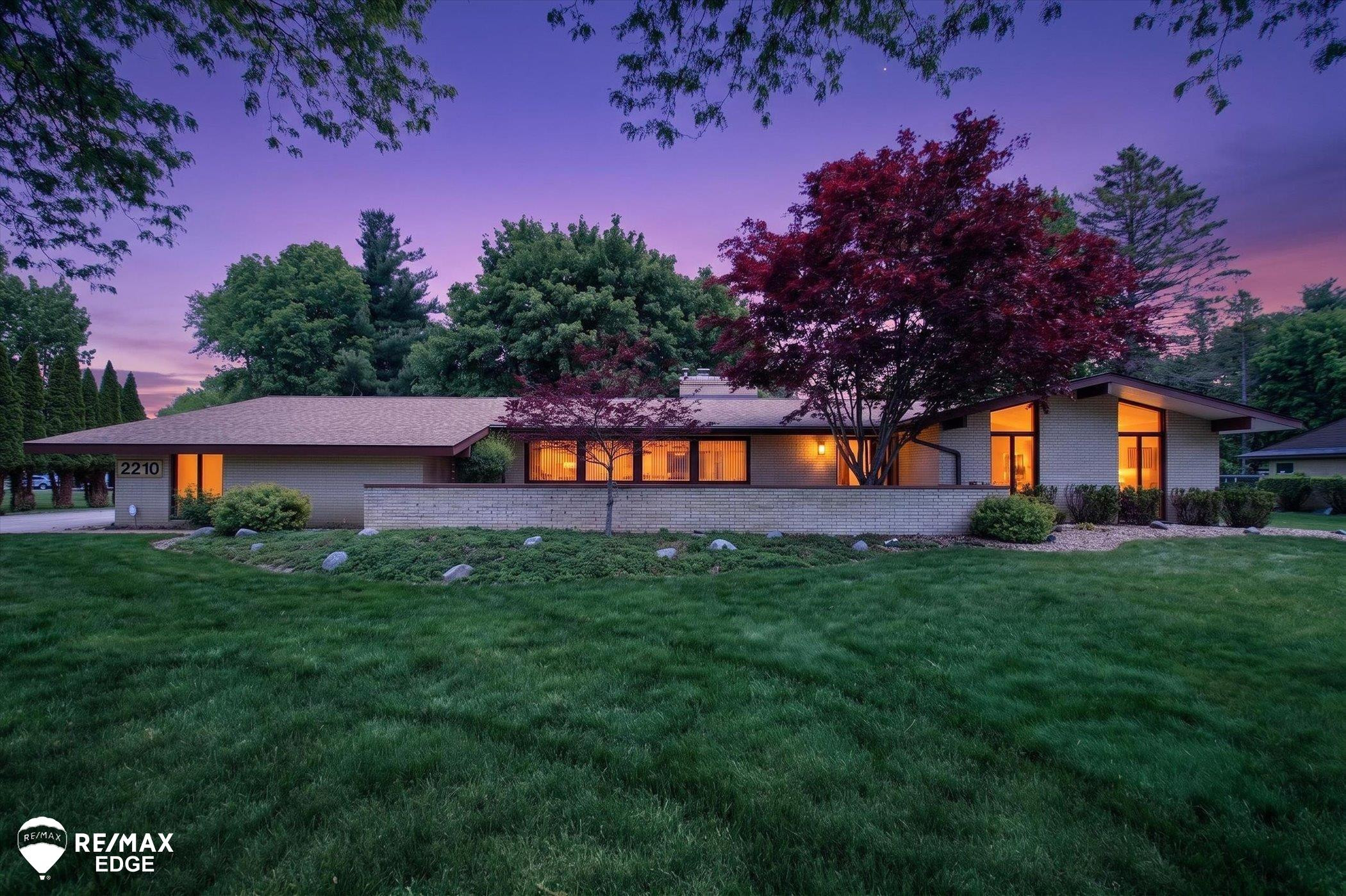 2210 N Sycamore Drive, Burton, MI 48509 — Photo 6