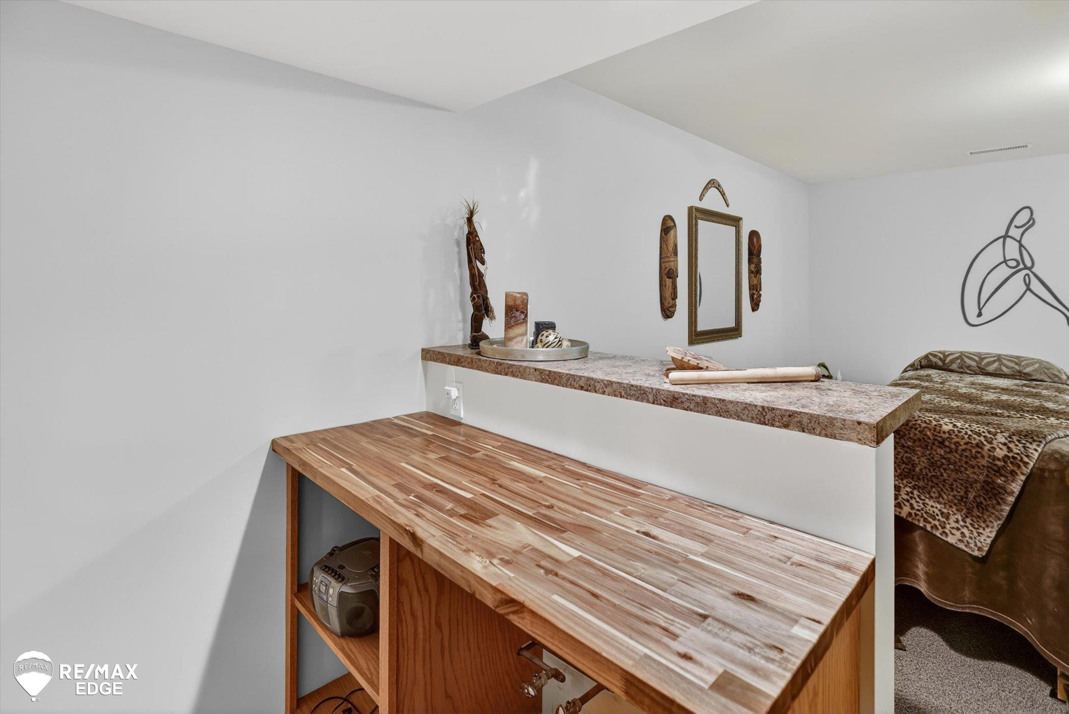 2210 N Sycamore Drive, Burton, MI 48509 — Photo 50