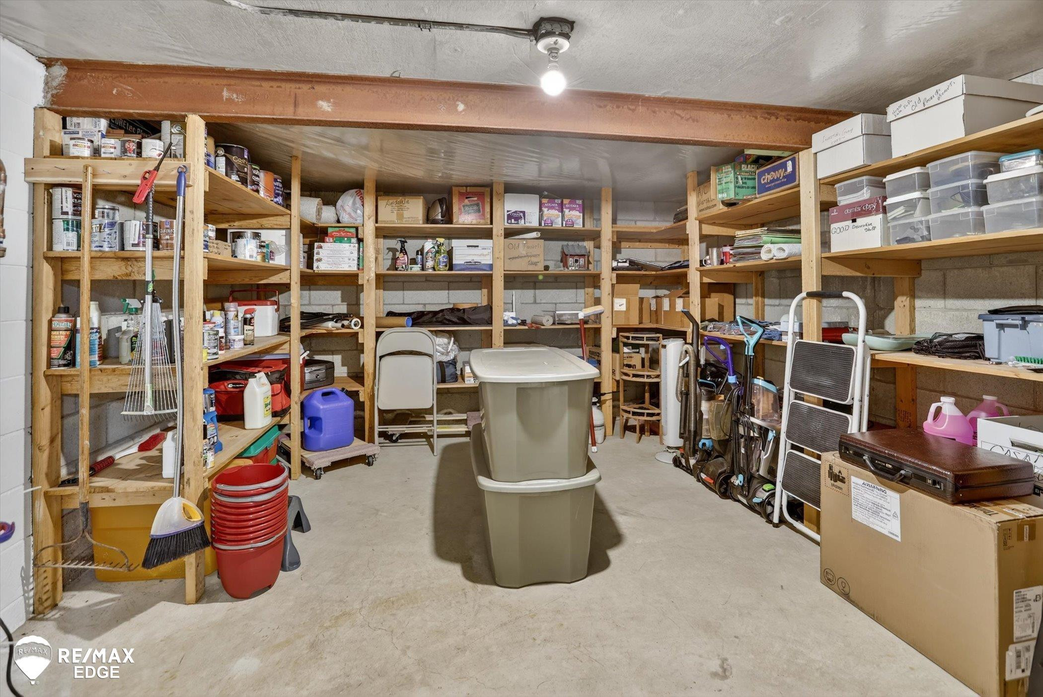 2210 N Sycamore Drive, Burton, MI 48509 — Photo 54