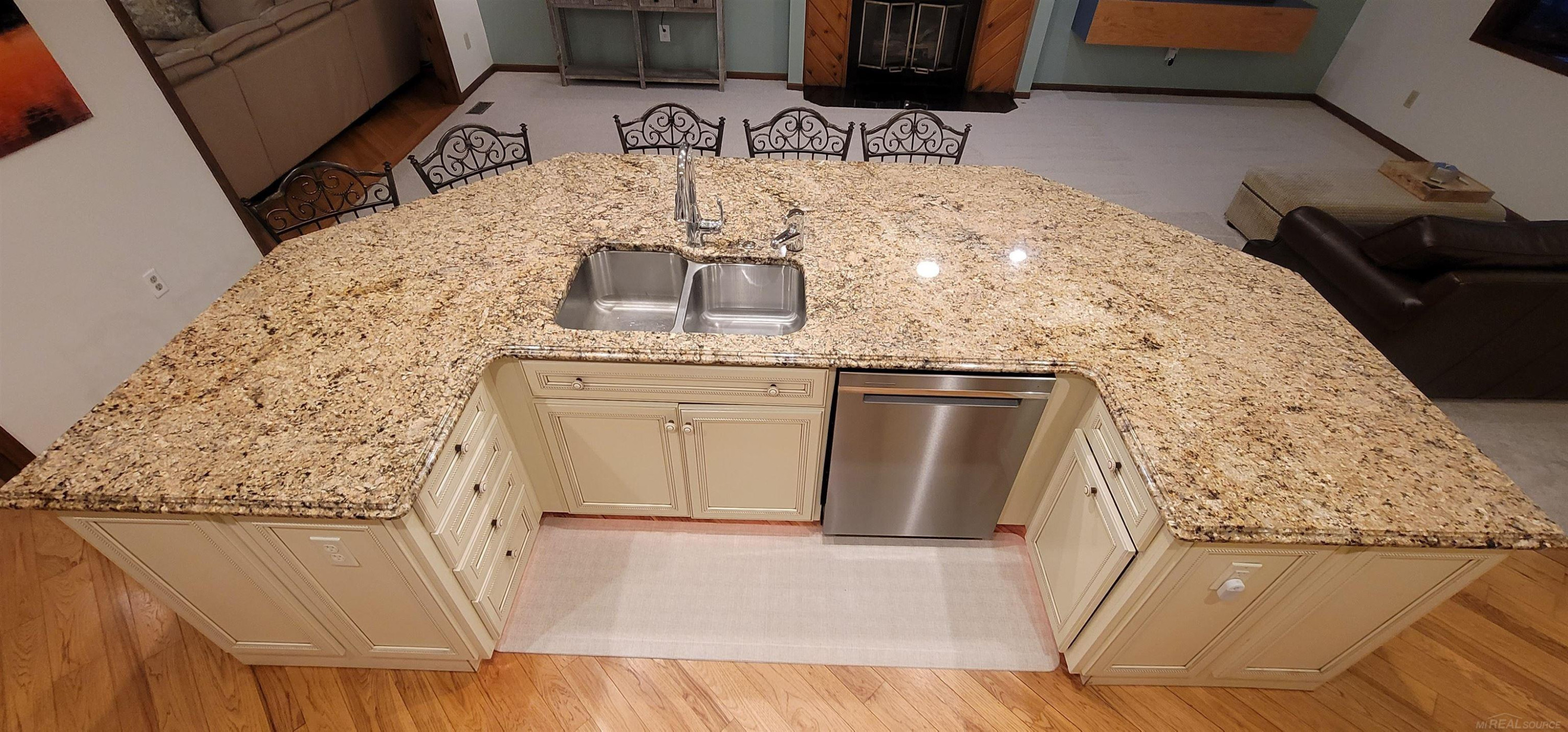 415 Coledale Drive, White Lake, MI — Photo 22