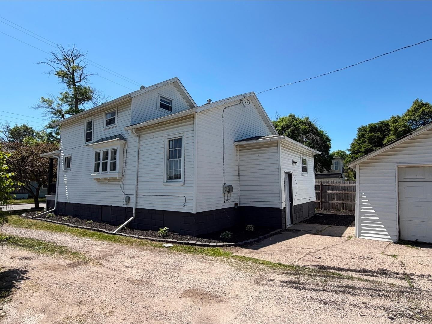 814 Mackinaw Street, Saginaw, MI 48602 — Photo 23
