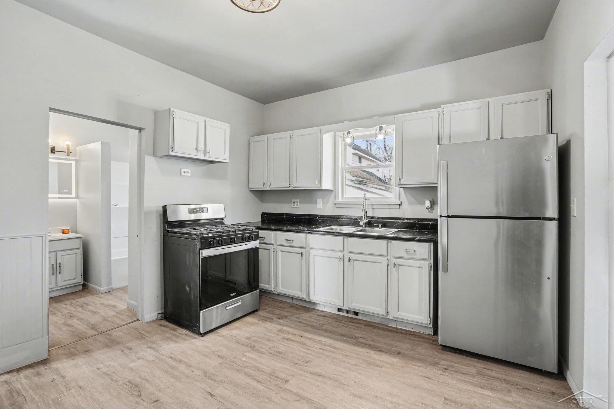 814 Mackinaw Street, Saginaw, MI 48602 — Photo 11