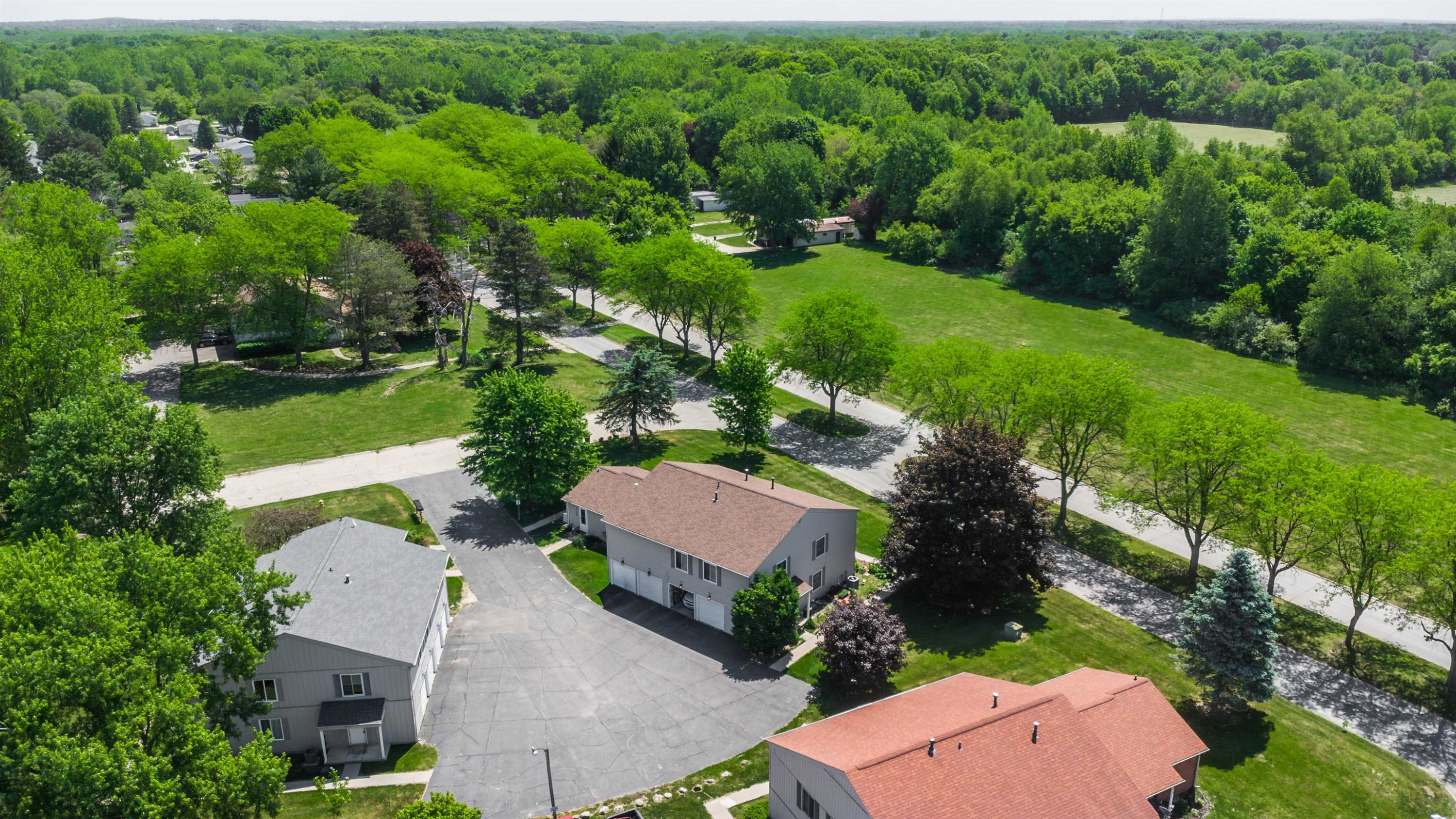 8307 Camelot Court, Mount Morris, MI 48458 — Photo 17