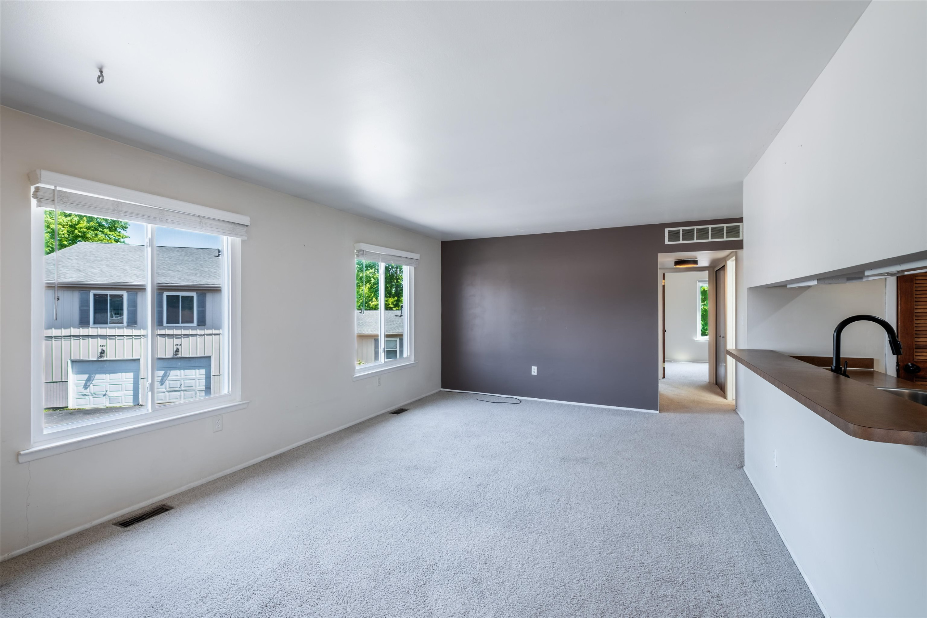 8307 Camelot Court, Mount Morris, MI 48458 — Photo 6
