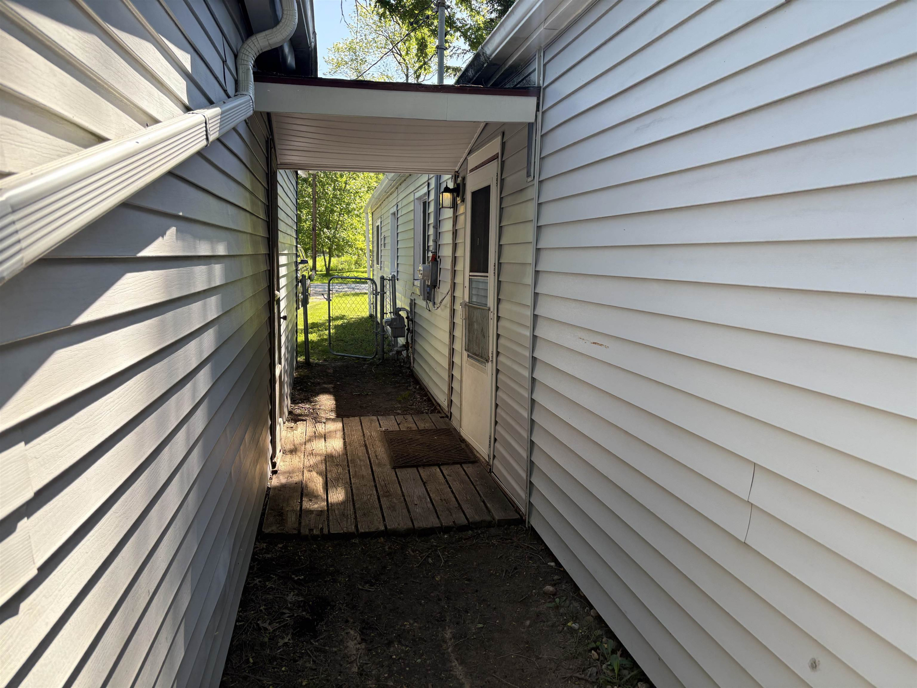 8764 Washington Street, Birch Run, MI 48415 — Photo 25