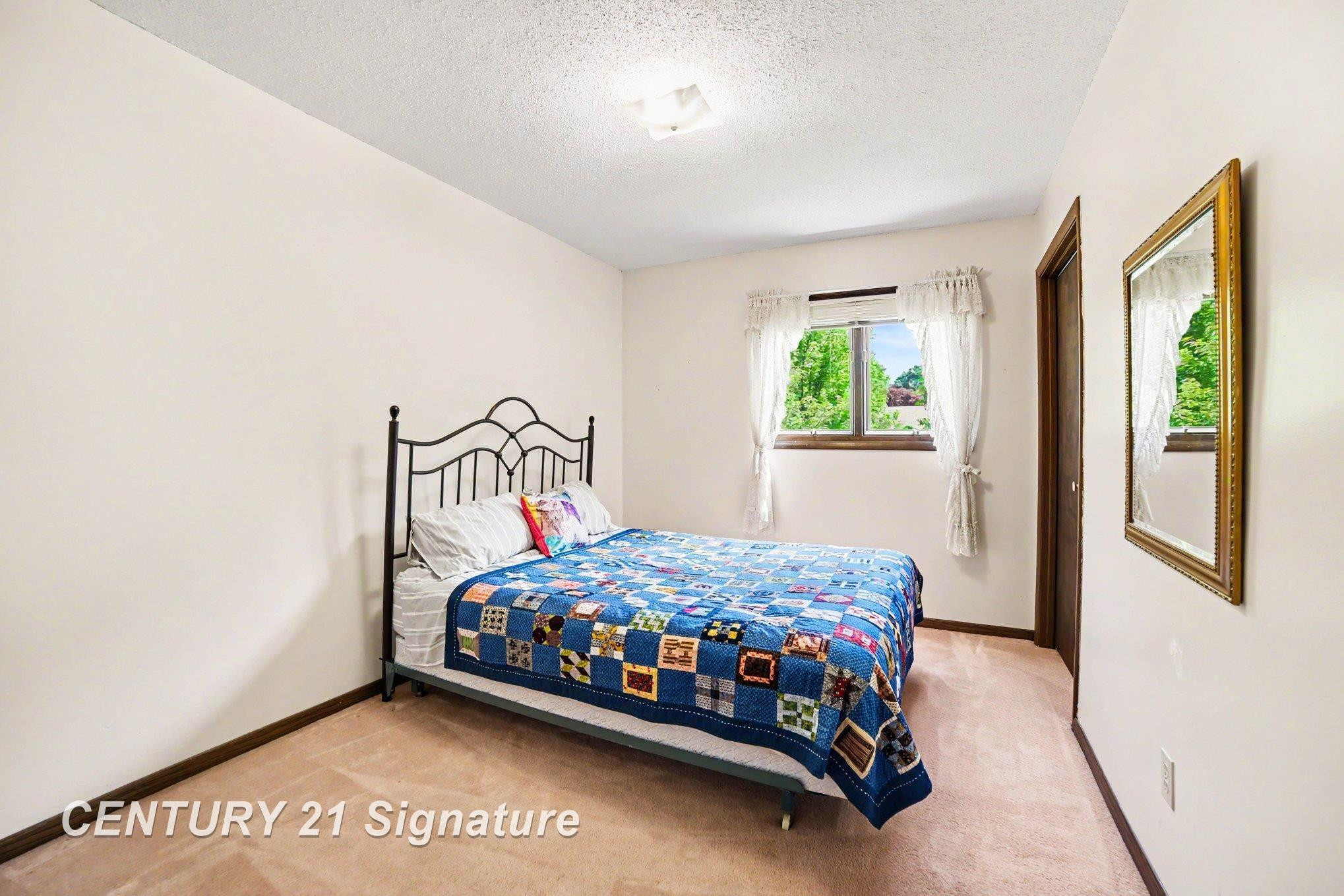 4403 Robinhood Terrace, Midland, MI 48642 — Photo 11