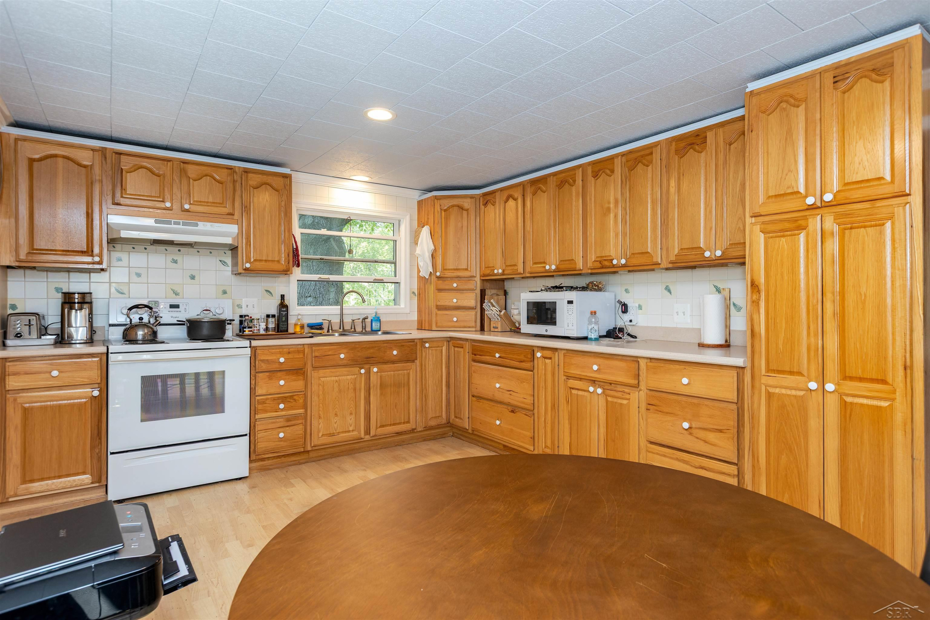 1274 W Gordonville Road, Midland, MI 48640 — Photo 2