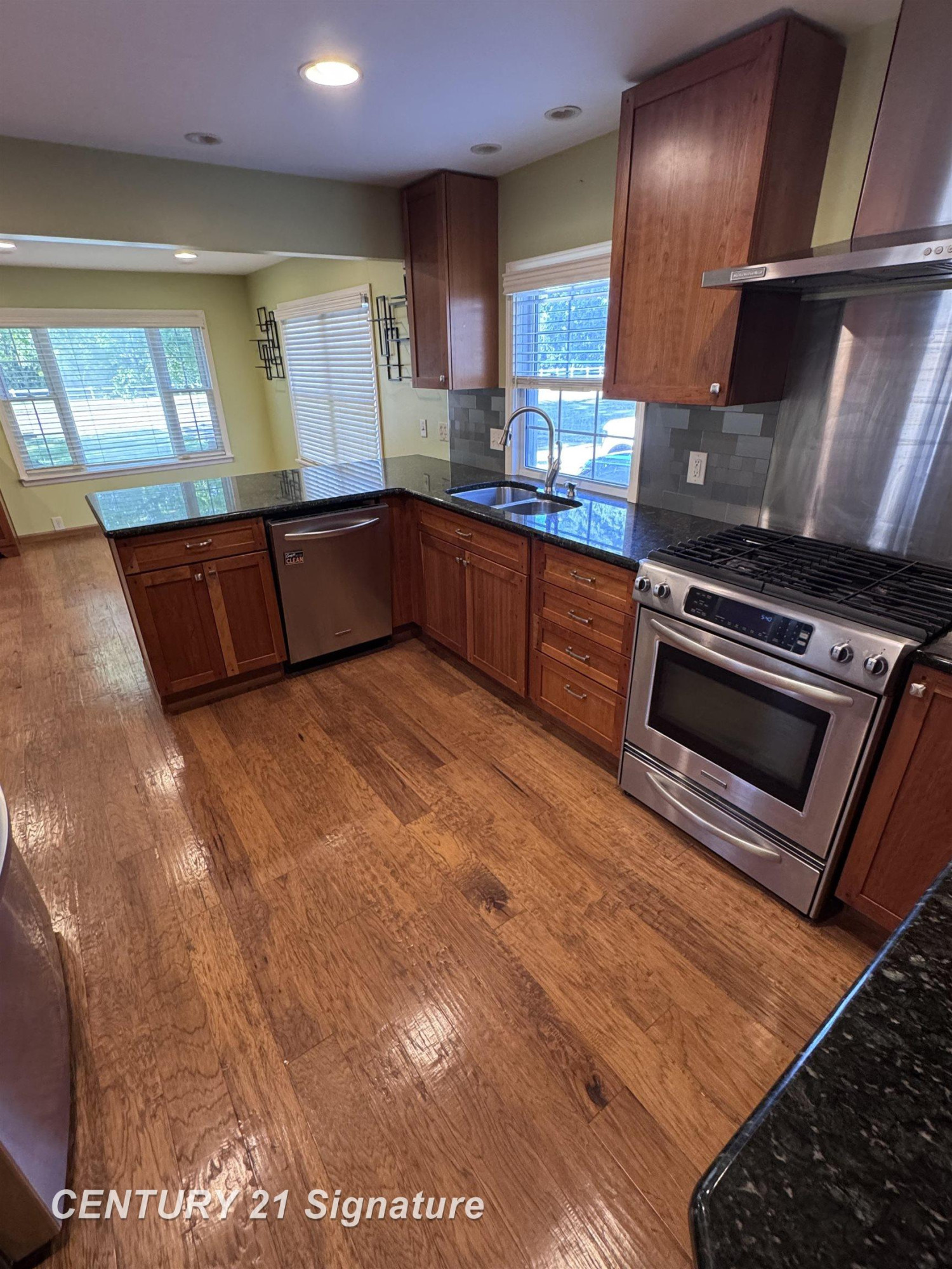 4095 Shattuck Road, Saginaw, MI 48603 — Photo 3