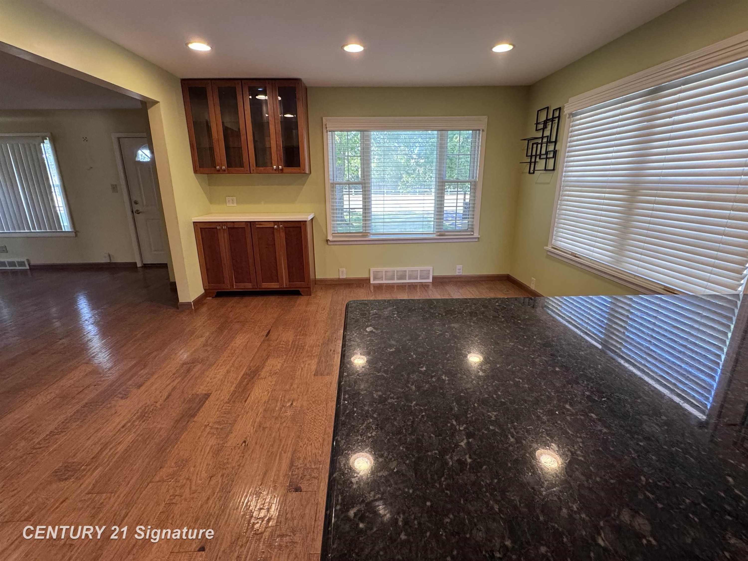 4095 Shattuck Road, Saginaw, MI 48603 — Photo 5