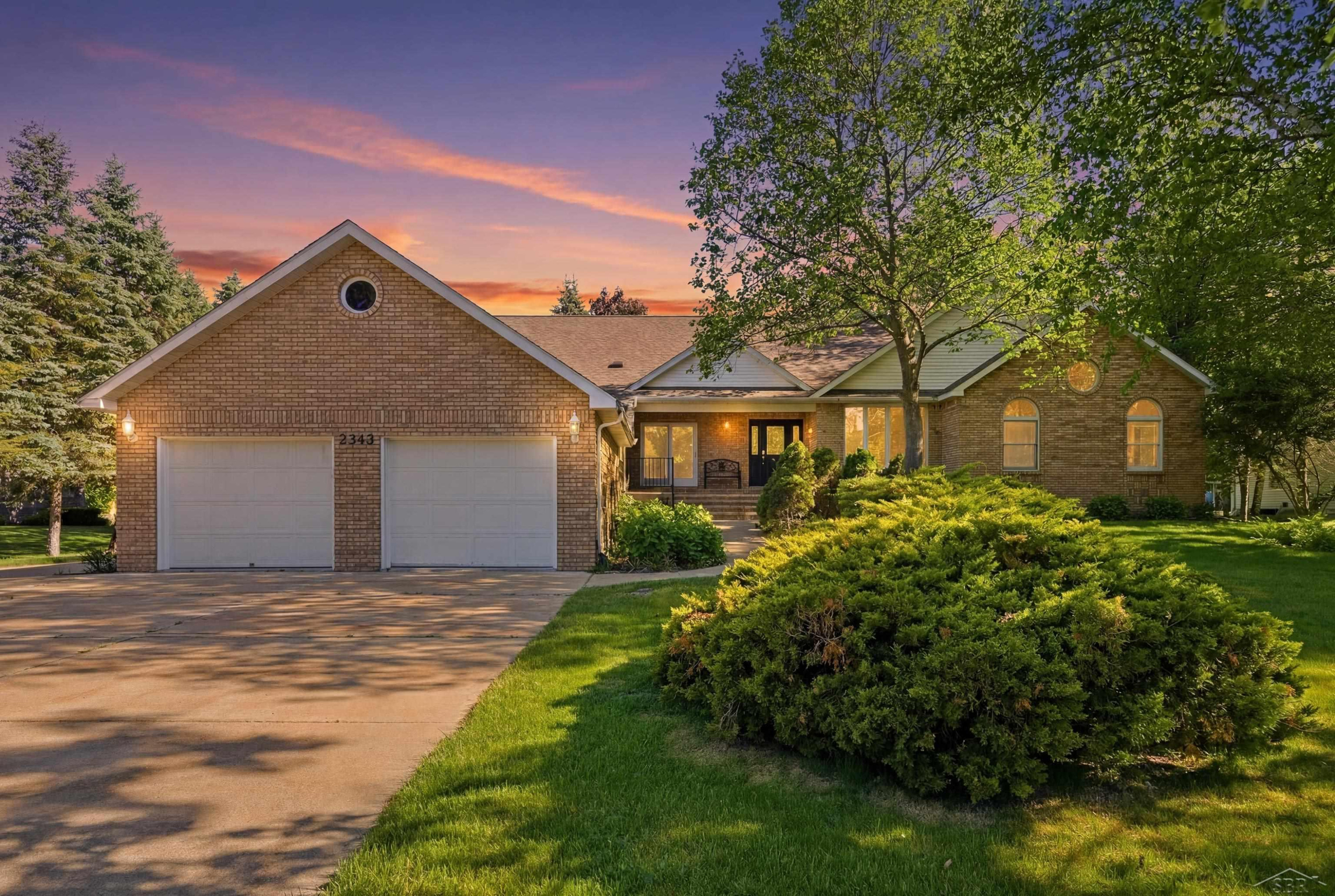 3343 E Ryan Drive, Midland, MI 48642 — front exterior