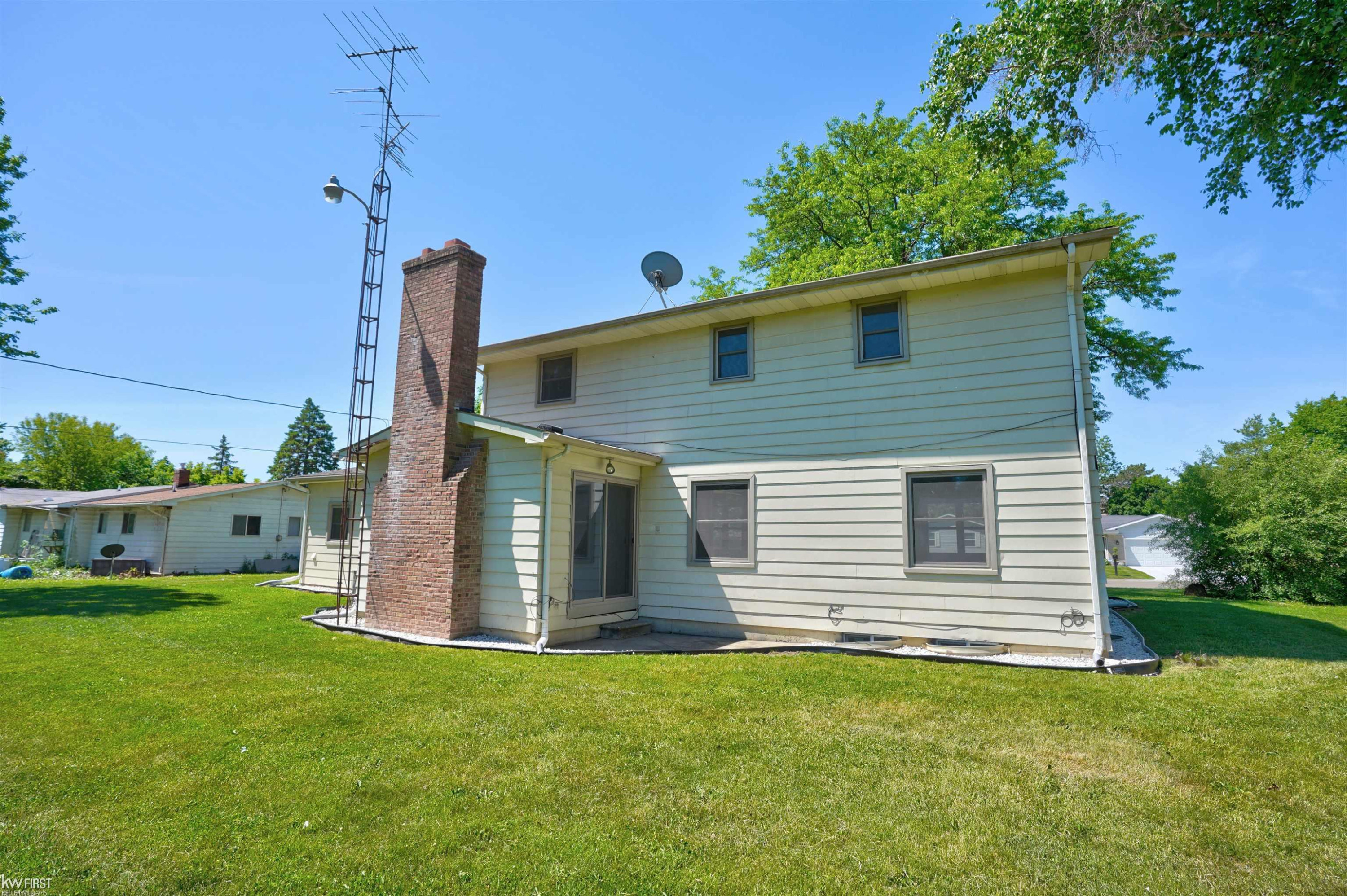 3183 Bridle Path, Flint, MI 48507 — Photo 68