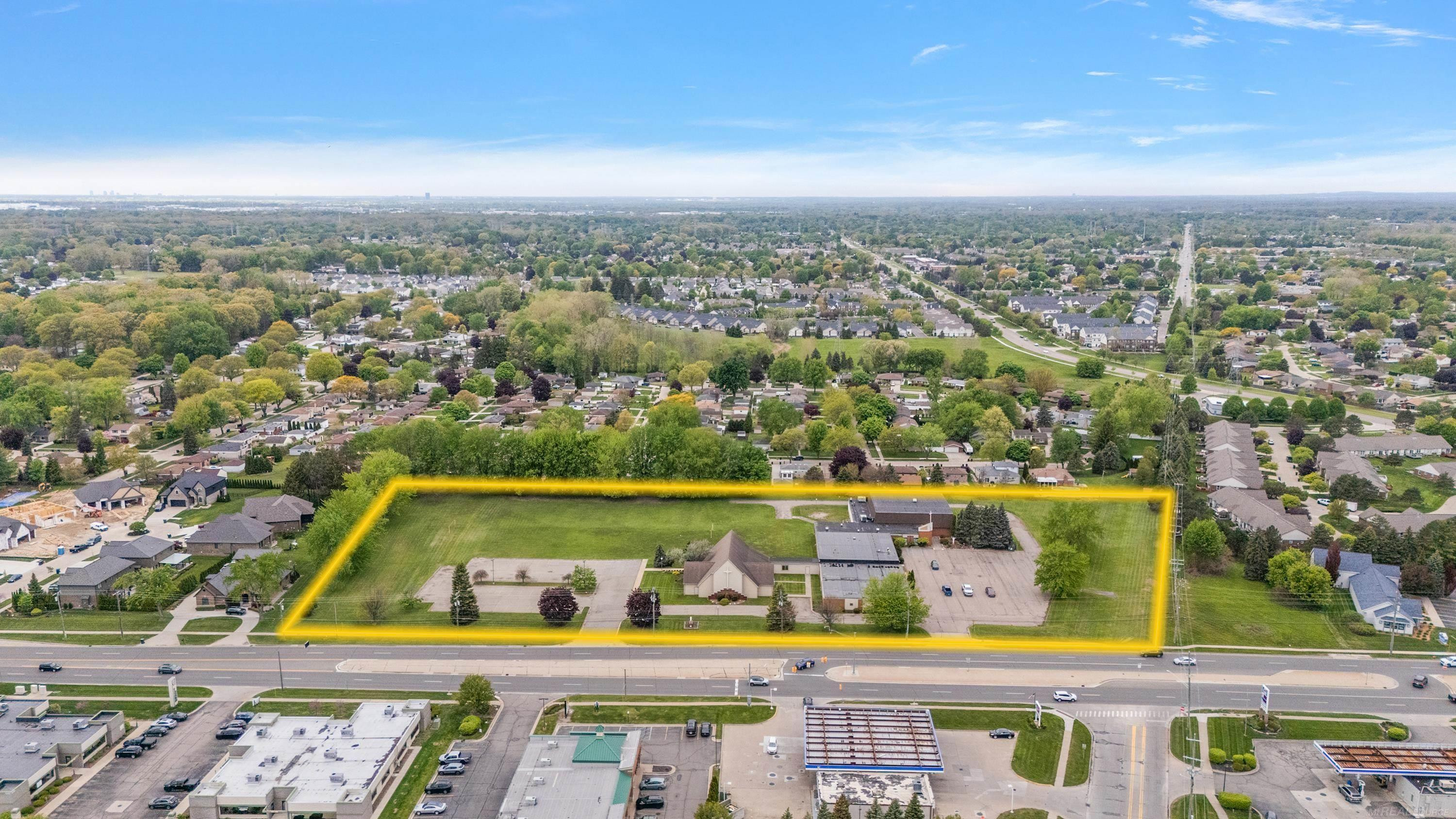 42681 Hayes Road, Sterling Heights, MI 48313 — Photo 9