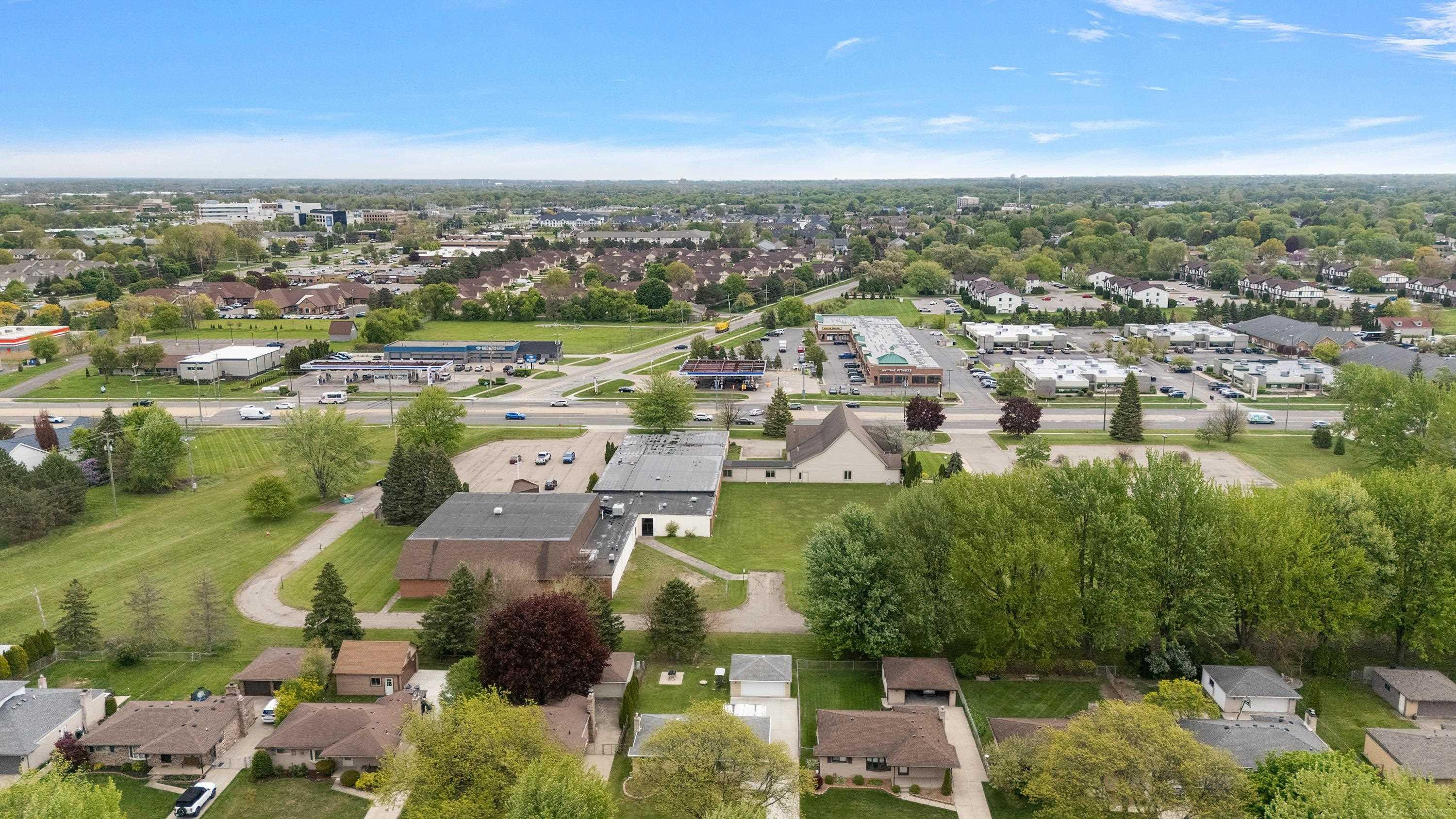 42681 Hayes Road, Sterling Heights, MI 48313 — Photo 15