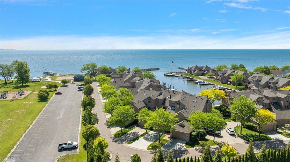 26151 Harbour Pointe Drive, MI — Photo 65