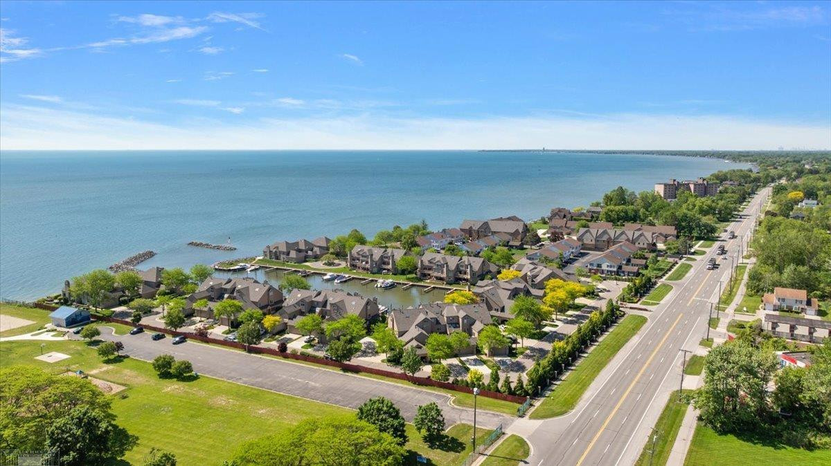 26151 Harbour Pointe Drive, MI — Photo 69