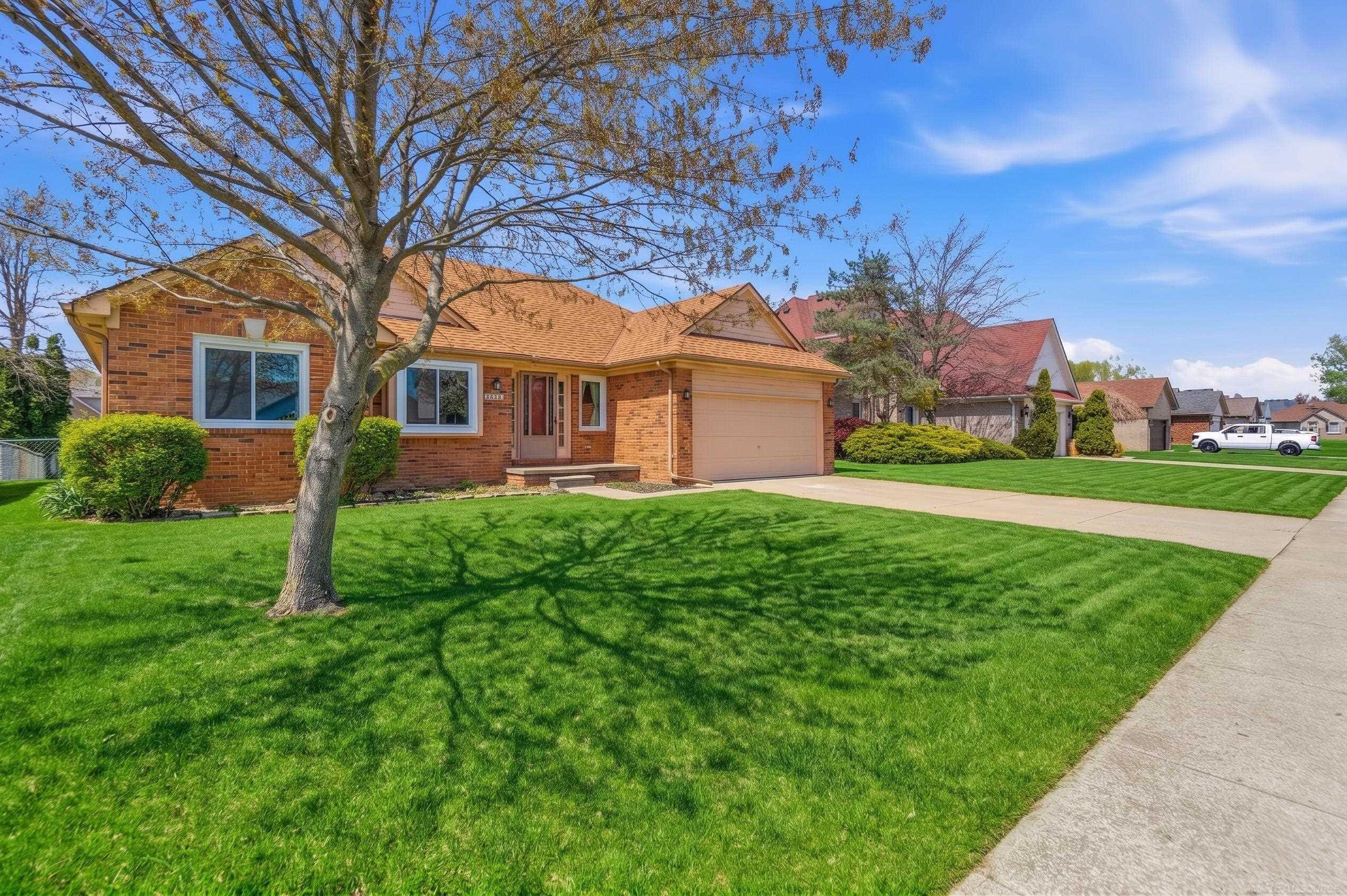 53291 Pimpernil Lane, Chesterfield, MI — Photo 2
