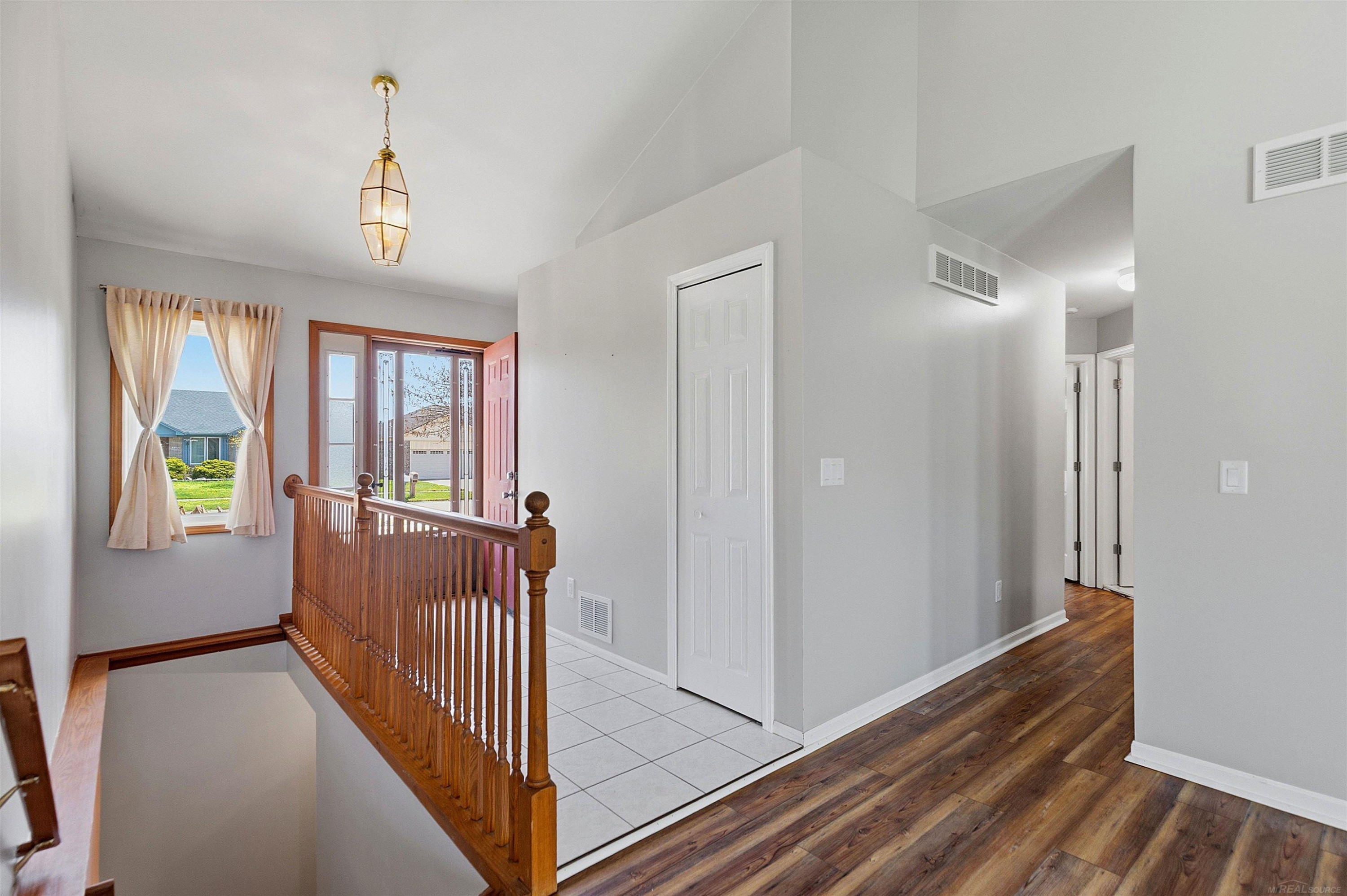 53291 Pimpernil Lane, Chesterfield, MI — Photo 3