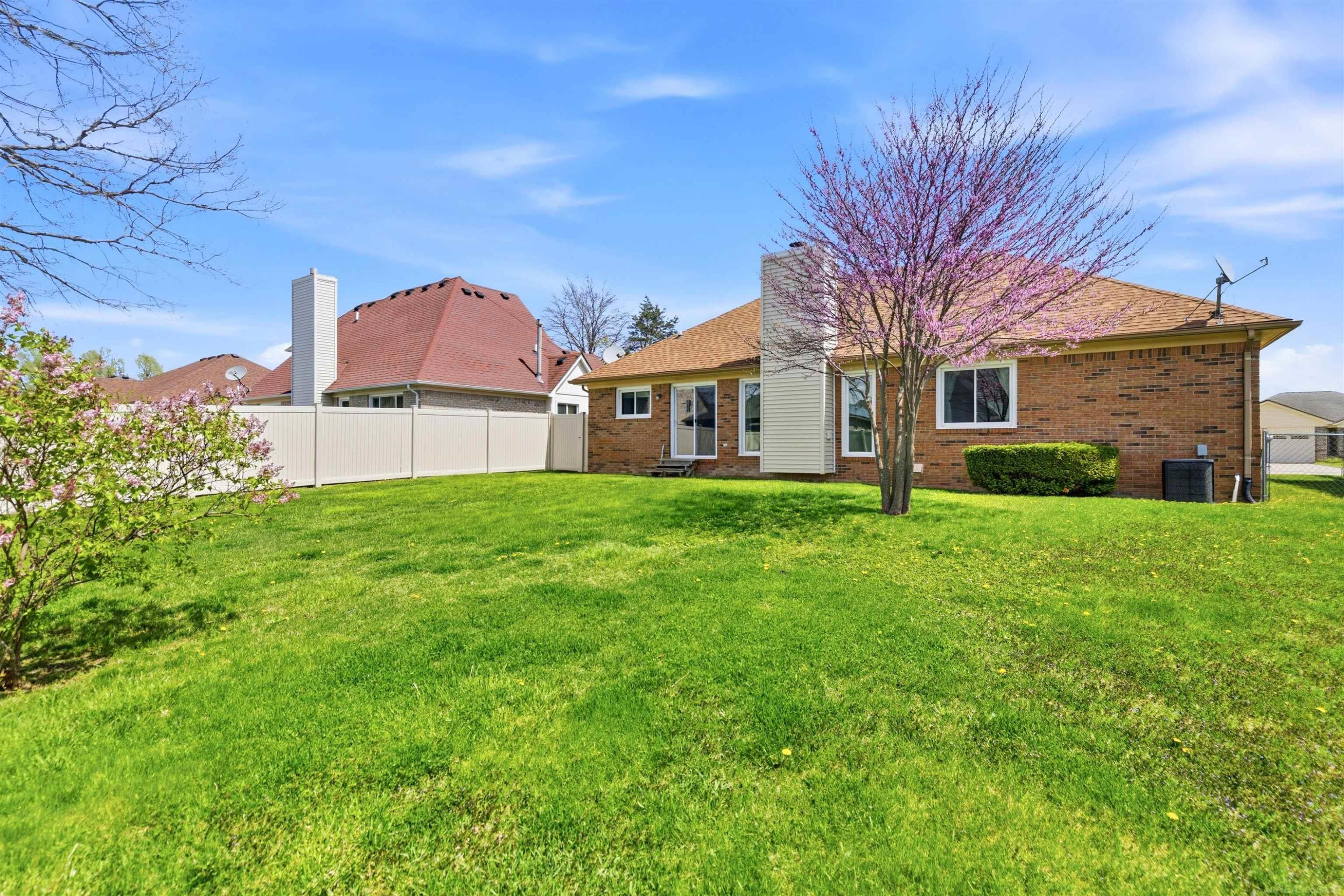 53291 Pimpernil Lane, Chesterfield, MI — Photo 18