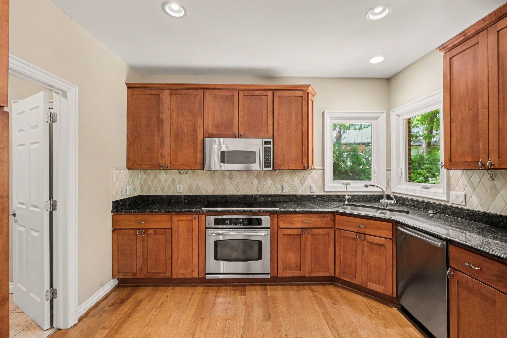 15600 Pine Ridge Drive, Holly, MI 48442 — Photo 8