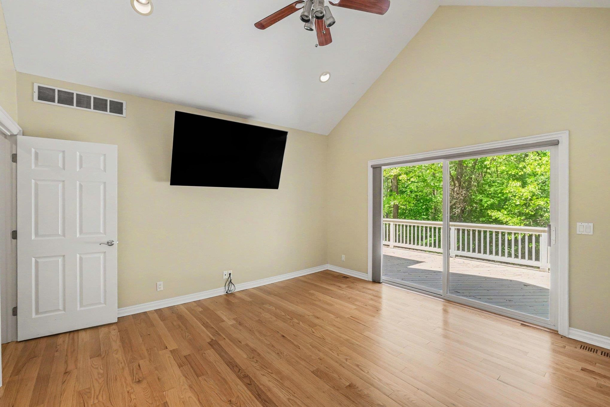 15600 Pine Ridge Drive, Holly, MI 48442 — Photo 12