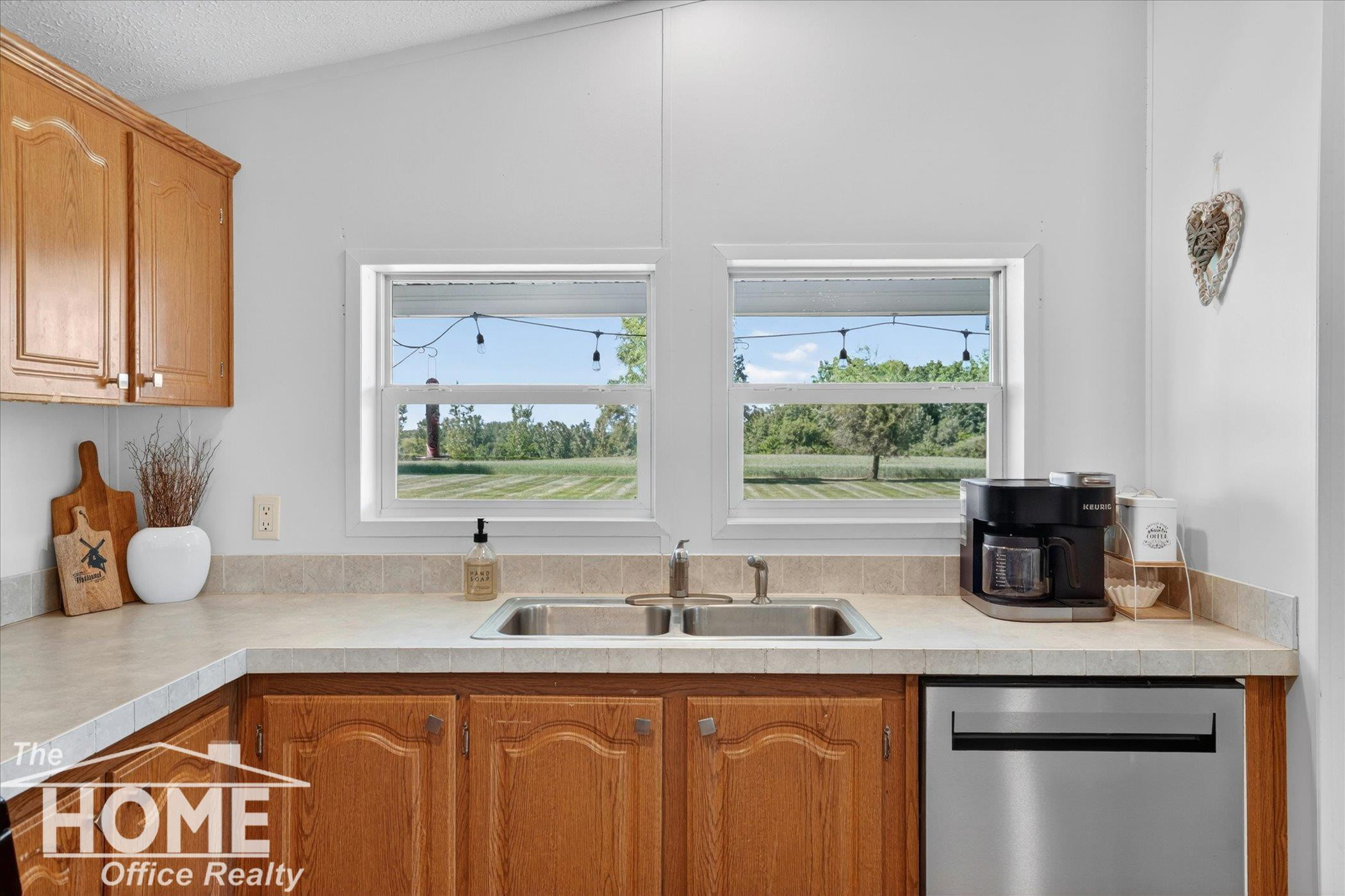 10975 E Grand River Avenue, Portland, MI 48875 — Photo 17