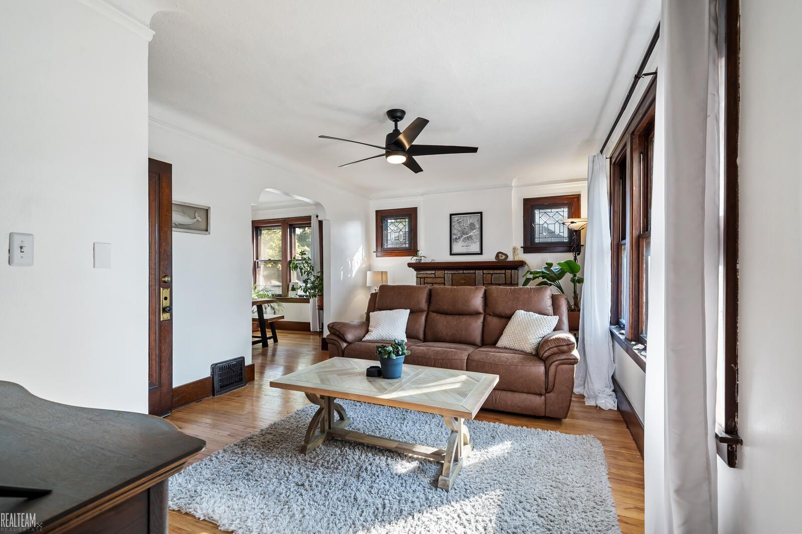 925 E 2nd Street, Royal Oak, MI 48067 — Photo 4