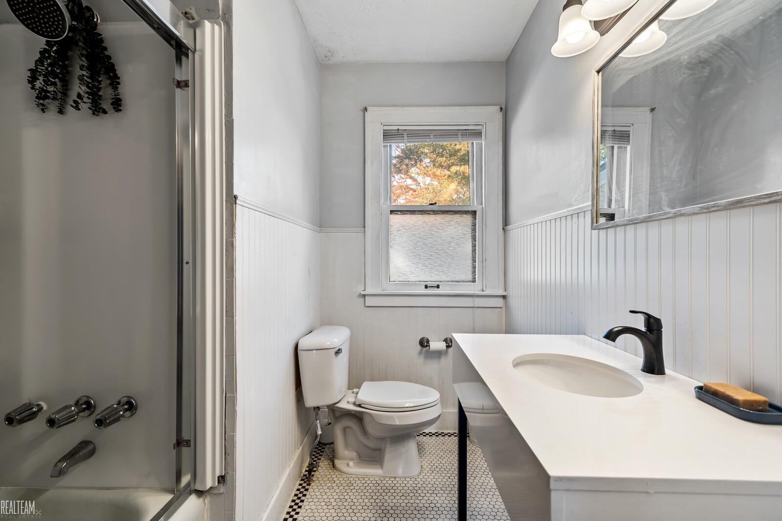 925 E 2nd Street, Royal Oak, MI 48067 — Photo 21